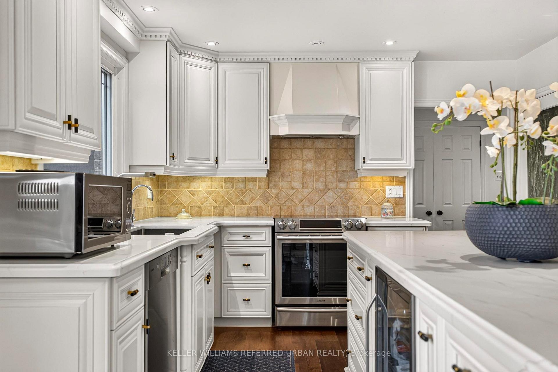 Photo 15 of 58 Braemar Place, Hamilton, Mohawk — HOMEH