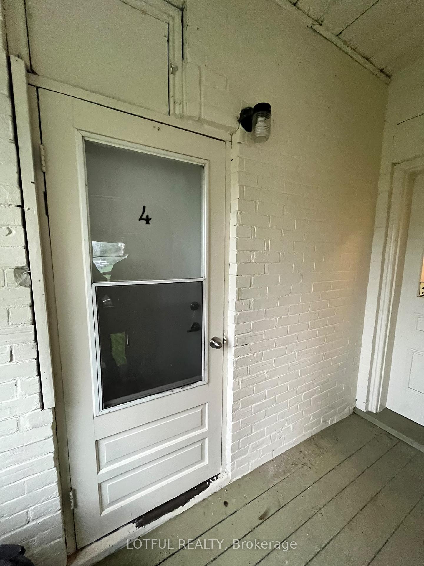 Photo 2 of Unit 4, 33 Lakeshore Drive, South Dundas, Morrisburg — HOMEH
