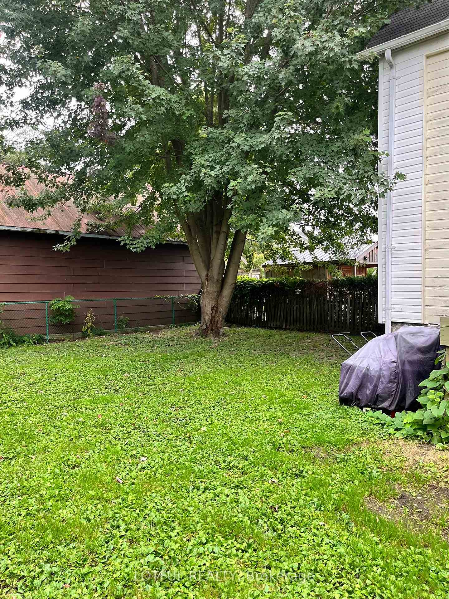 Photo 29 of Unit 4, 33 Lakeshore Drive, South Dundas, Morrisburg — HOMEH