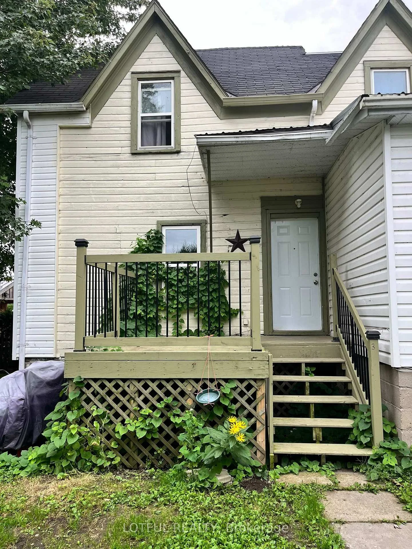 Photo 3 of Unit 4, 33 Lakeshore Drive, South Dundas, Morrisburg — HOMEH