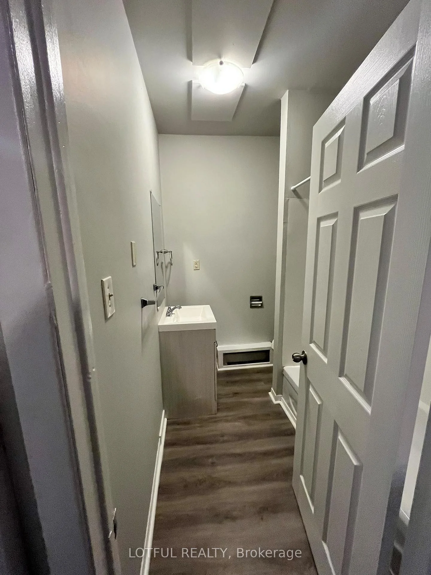 Photo 24 of Unit 4, 33 Lakeshore Drive, South Dundas, Morrisburg — HOMEH