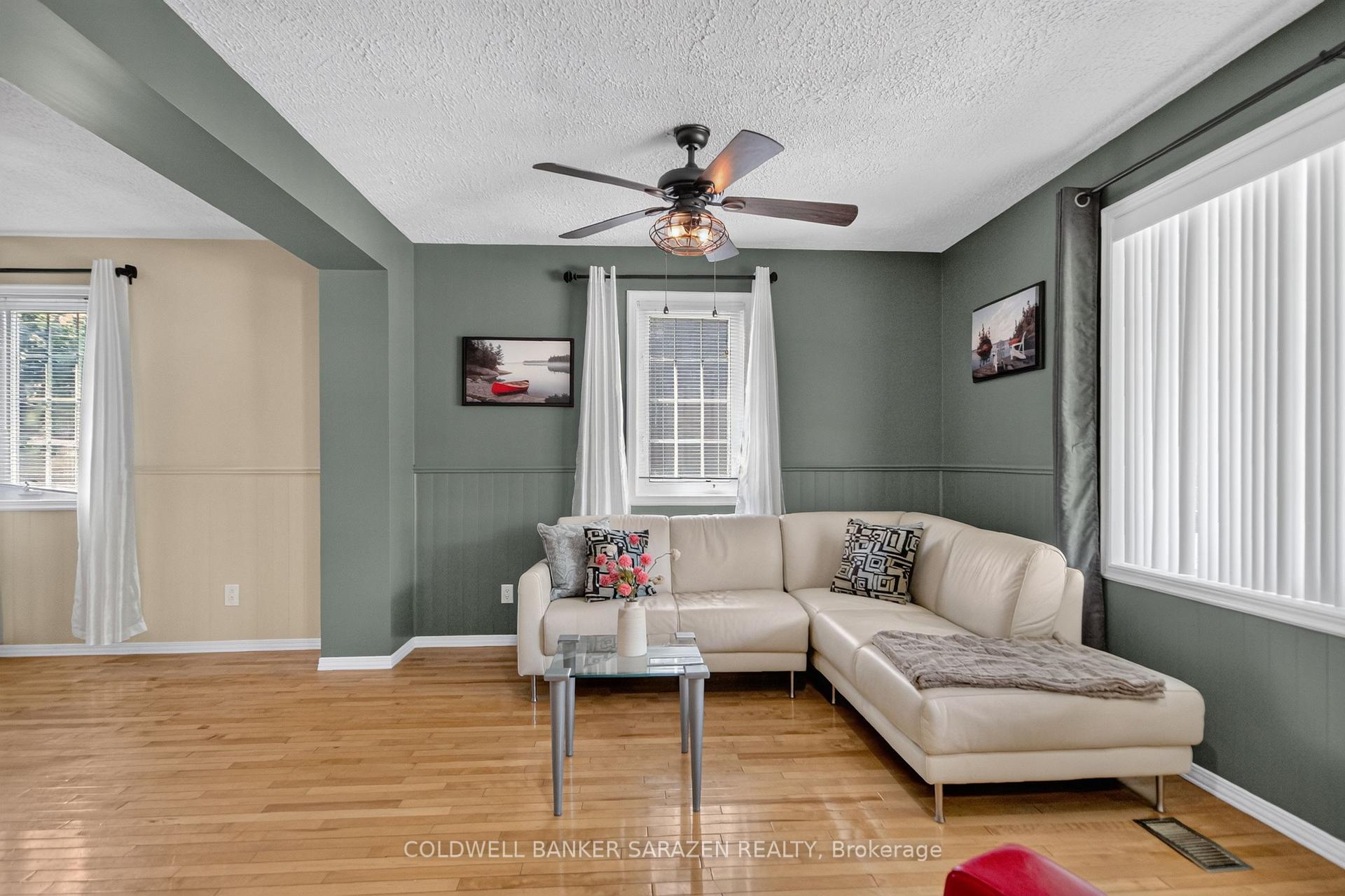 Photo 5 of 30 Harrold Place, Ottawa, Carlington — HOMEH