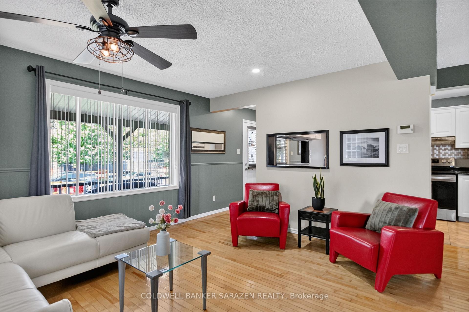 Photo 8 of 30 Harrold Place, Ottawa, Carlington — HOMEH