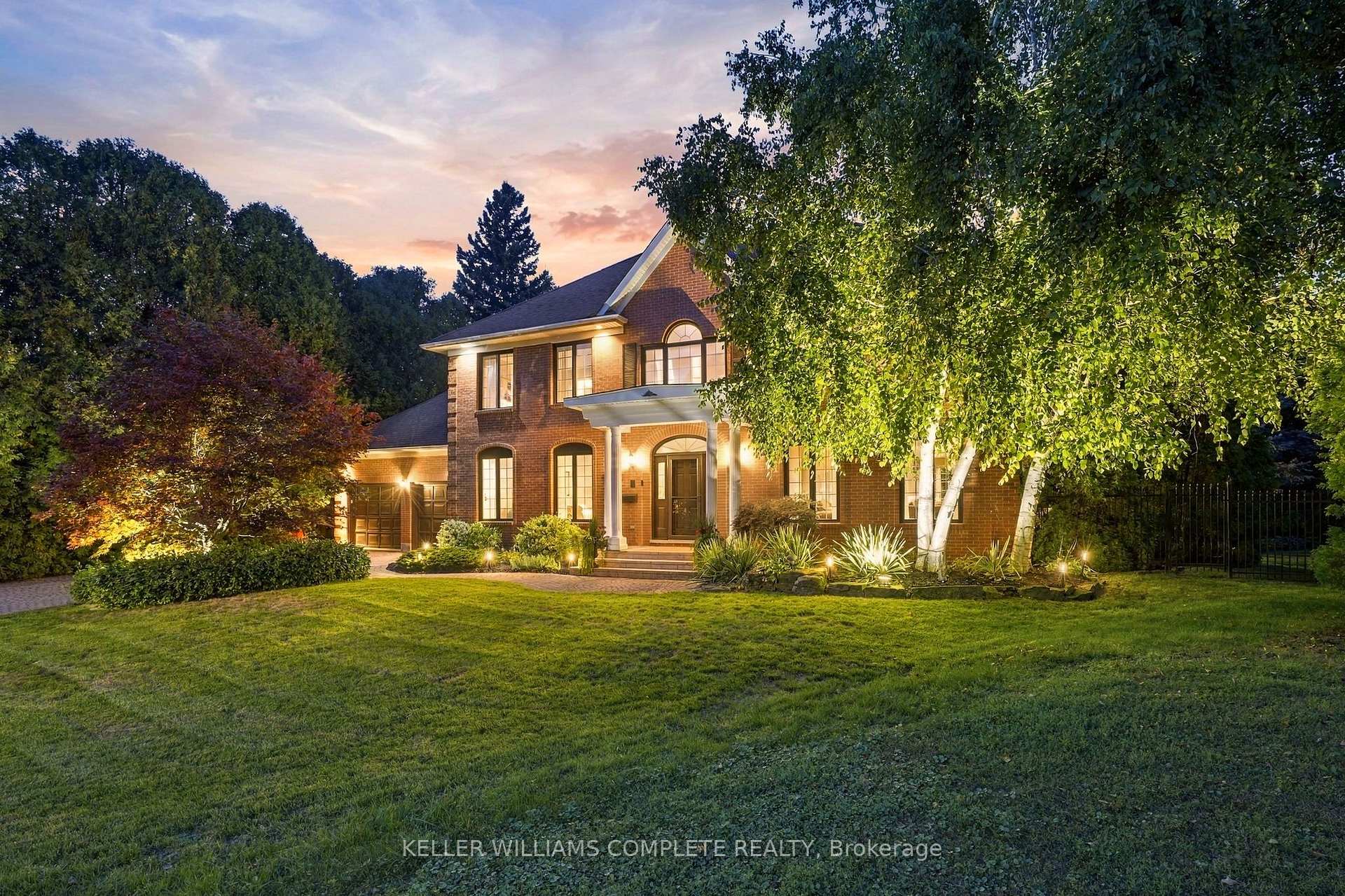 Photo 3 of 359 Sunnymeade Drive, Hamilton, Ancaster — HOMEH