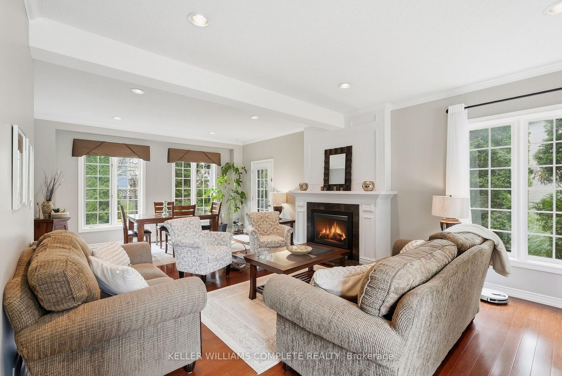 Photo 10 of 359 Sunnymeade Drive, Hamilton, Ancaster — HOMEH
