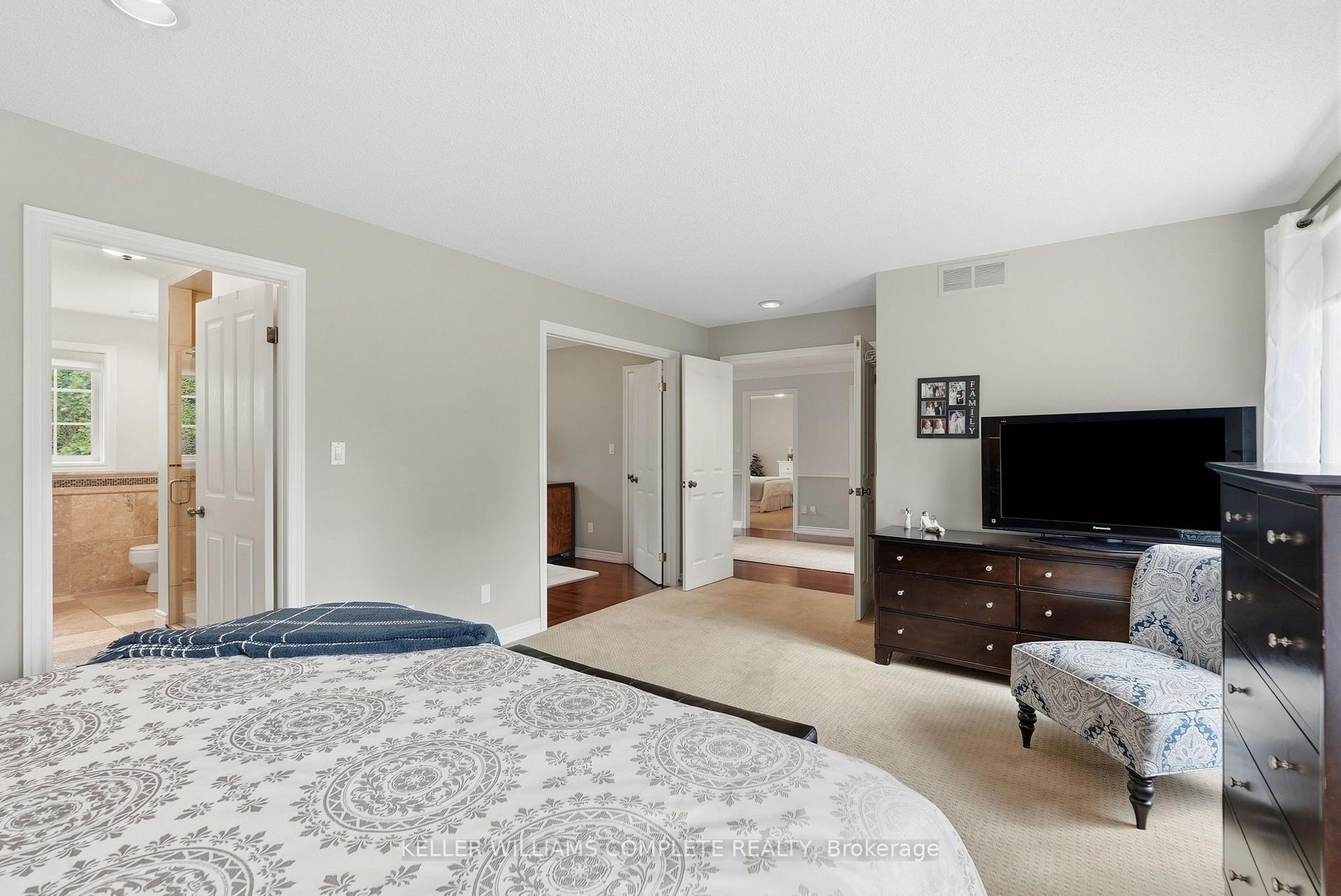 Photo 25 of 359 Sunnymeade Drive, Hamilton, Ancaster — HOMEH