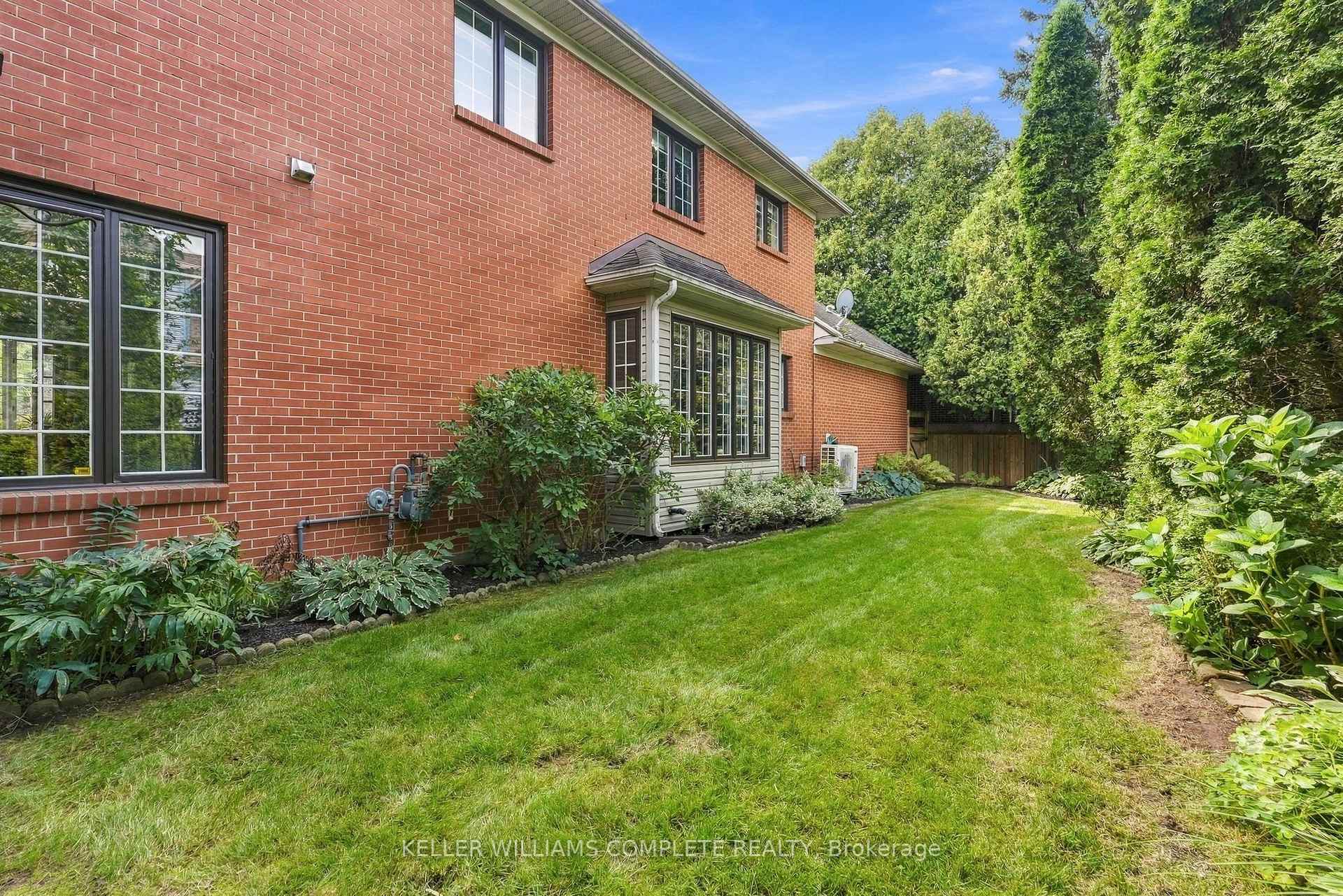Photo 48 of 359 Sunnymeade Drive, Hamilton, Ancaster — HOMEH