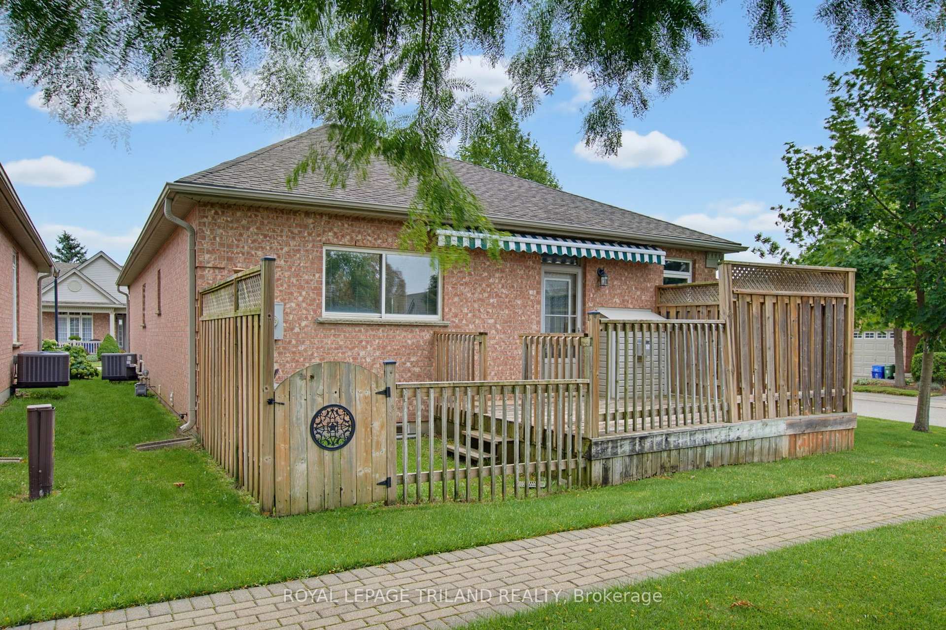 Photo 5 of Unit 233, 2025 Meadowgate Boulevard, London, South U — HOMEH