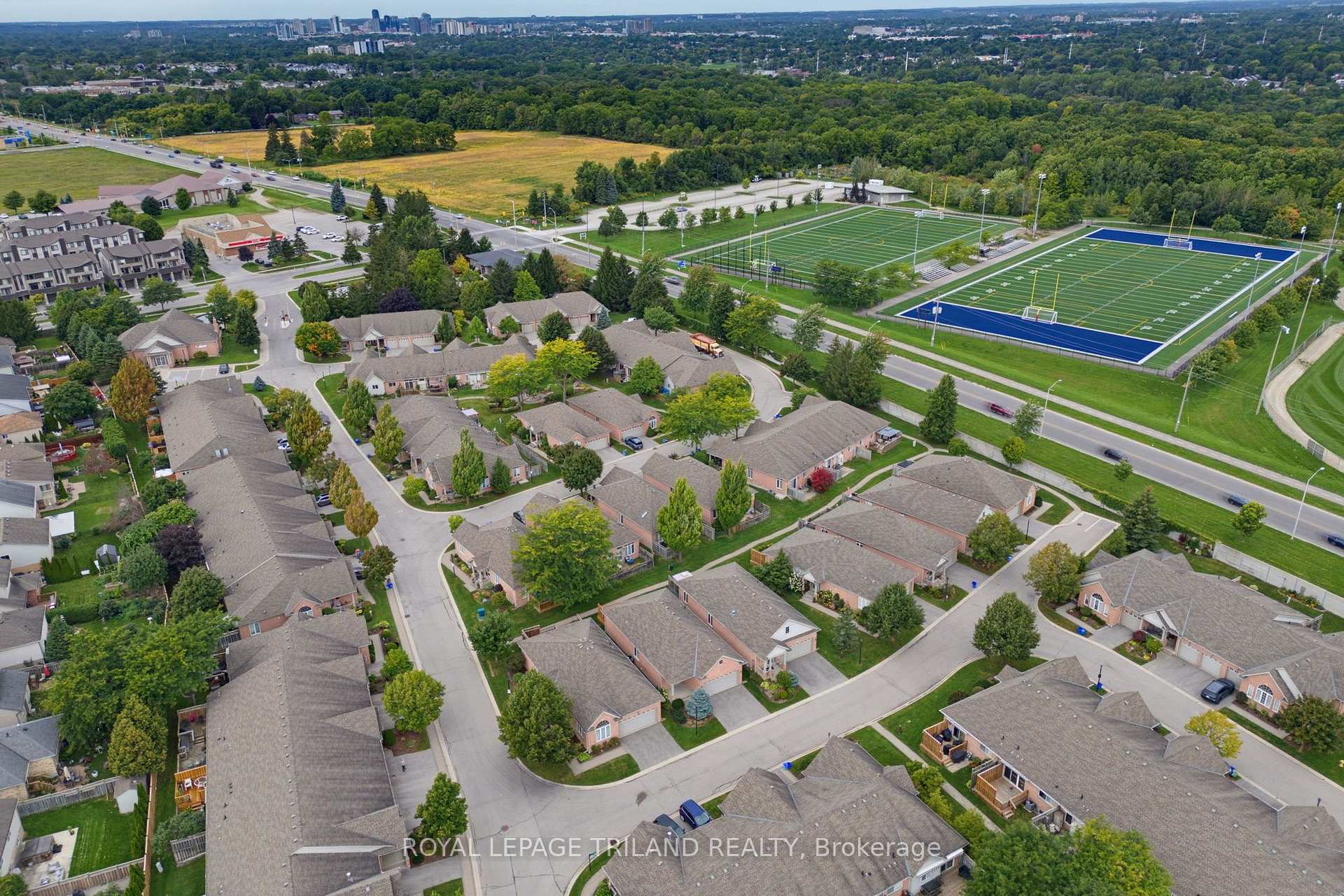 Photo 34 of Unit 233, 2025 Meadowgate Boulevard, London, South U — HOMEH