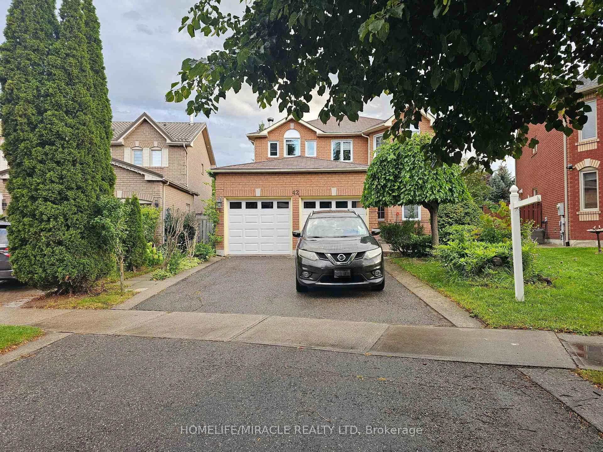 Photo 5 of 42 Porteous Circle, Brampton, Northgate — HOMEH