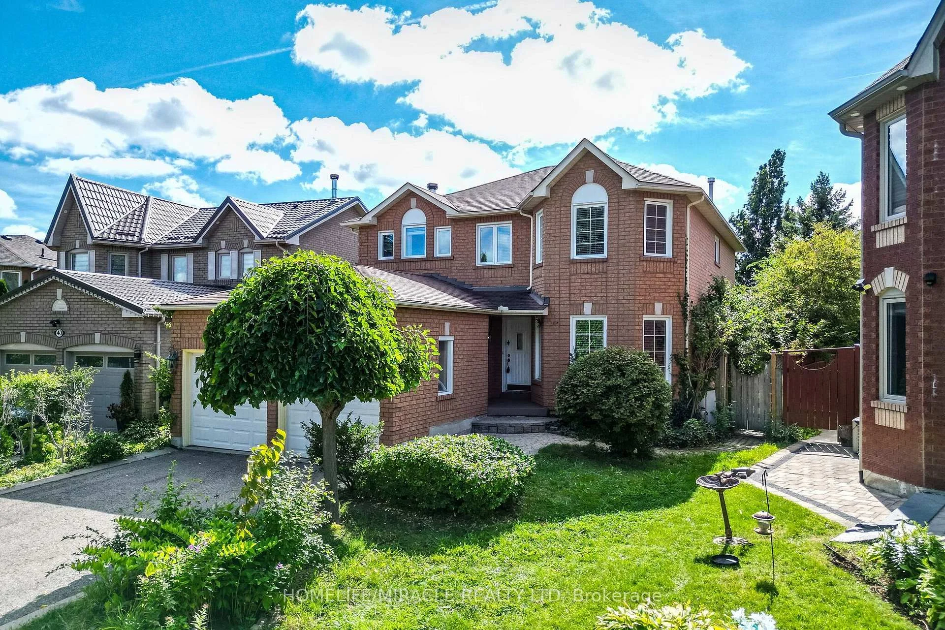 Photo 9 of 42 Porteous Circle, Brampton, Northgate — HOMEH