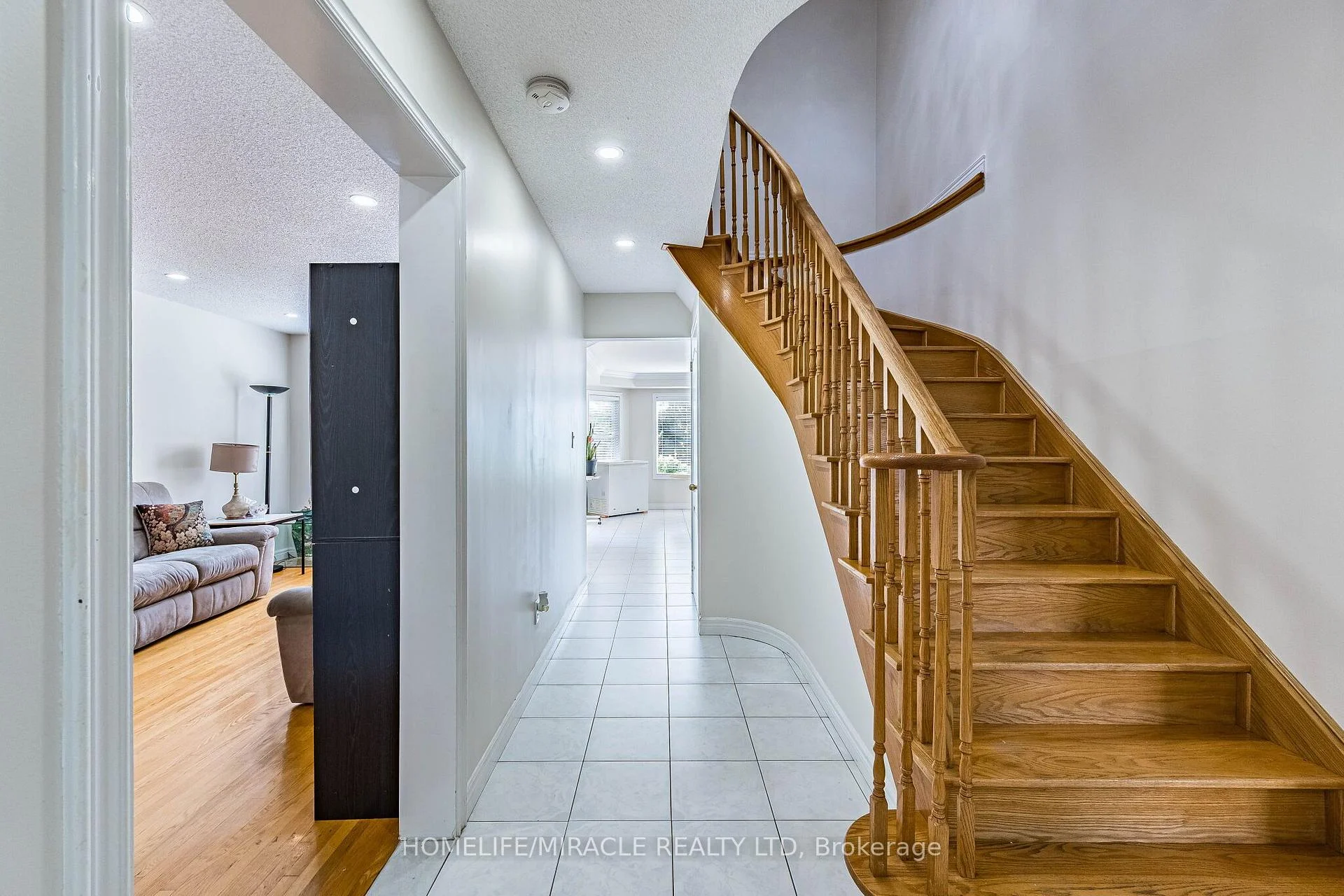 Photo 13 of 42 Porteous Circle, Brampton, Northgate — HOMEH