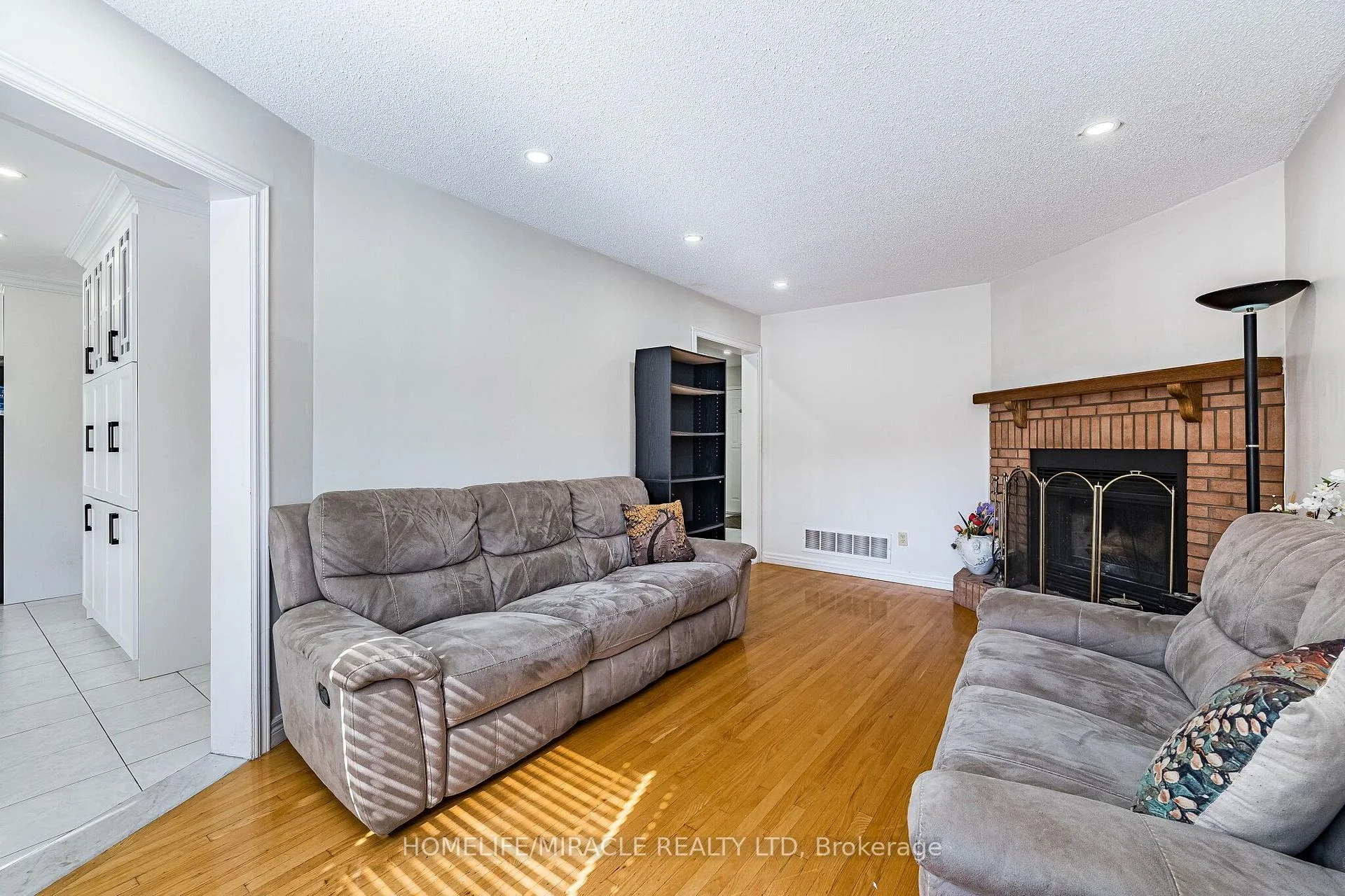 Photo 20 of 42 Porteous Circle, Brampton, Northgate — HOMEH