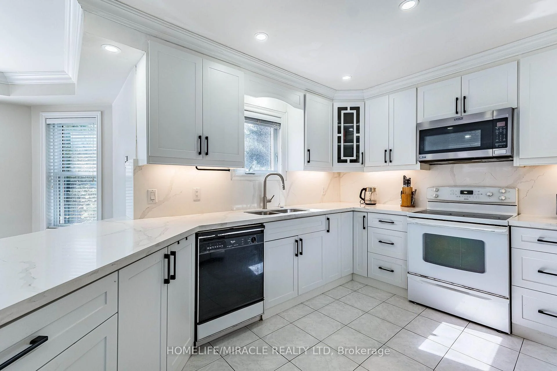 Photo 26 of 42 Porteous Circle, Brampton, Northgate — HOMEH
