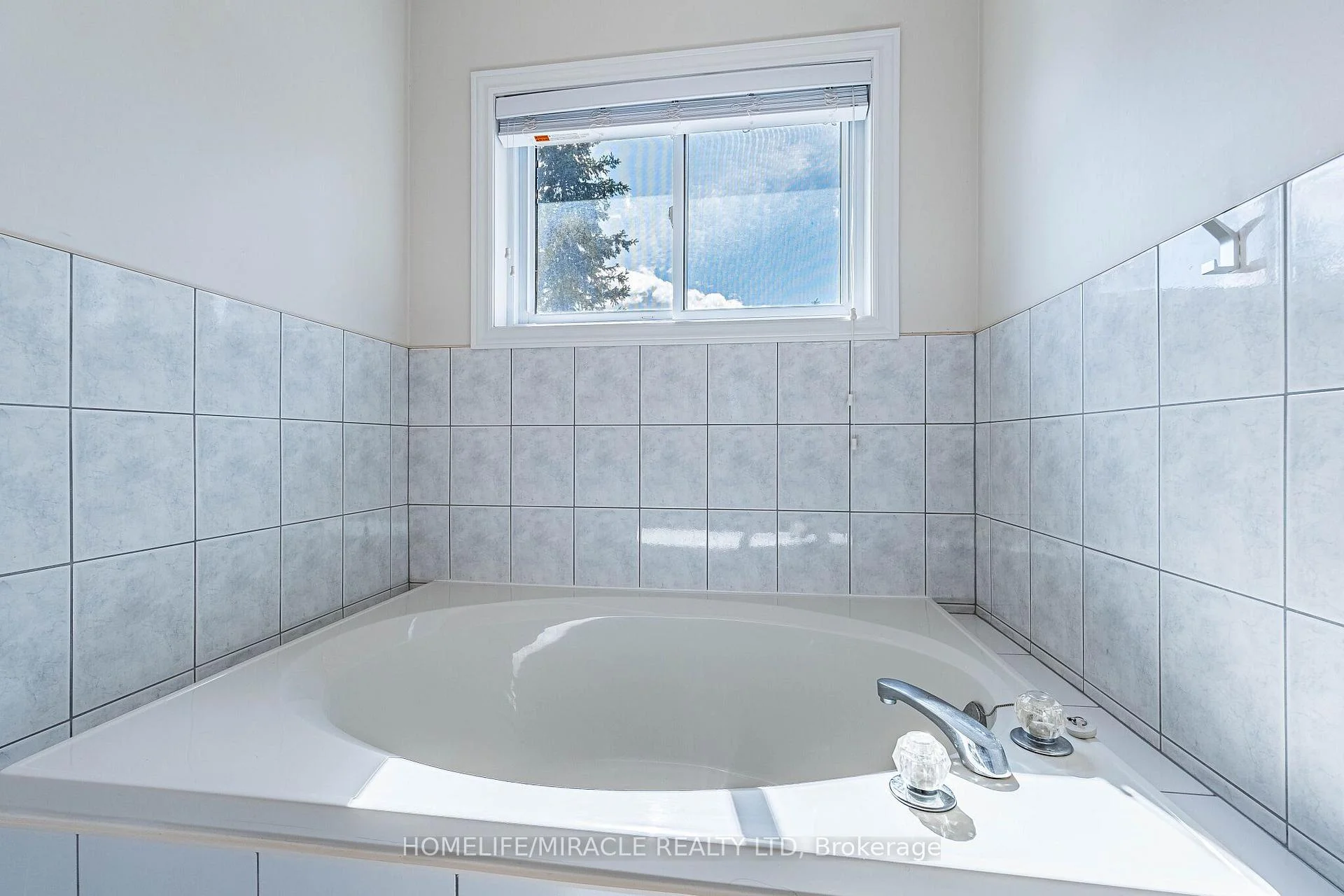 Photo 39 of 42 Porteous Circle, Brampton, Northgate — HOMEH