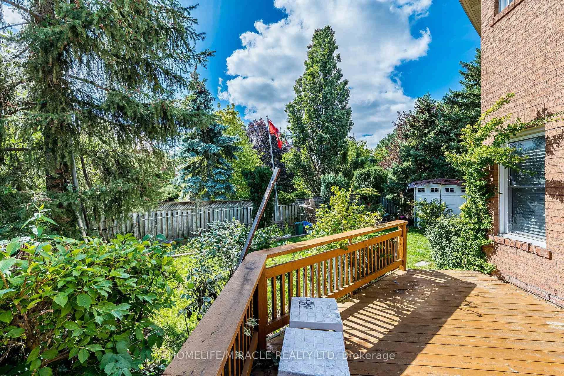 Photo 43 of 42 Porteous Circle, Brampton, Northgate — HOMEH