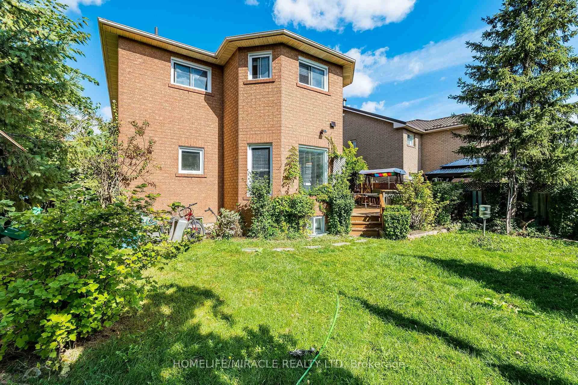 Photo 44 of 42 Porteous Circle, Brampton, Northgate — HOMEH