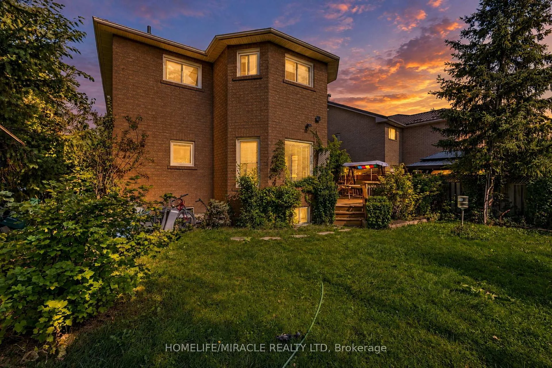 Photo 45 of 42 Porteous Circle, Brampton, Northgate — HOMEH