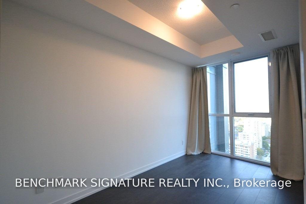 Photo 3 of Unit 2713, 125 Redpath Avenue, Toronto, Mount Pleasant West — HOMEH