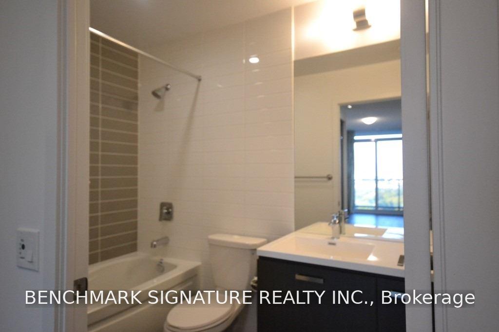 Photo 8 of Unit 2713, 125 Redpath Avenue, Toronto, Mount Pleasant West — HOMEH