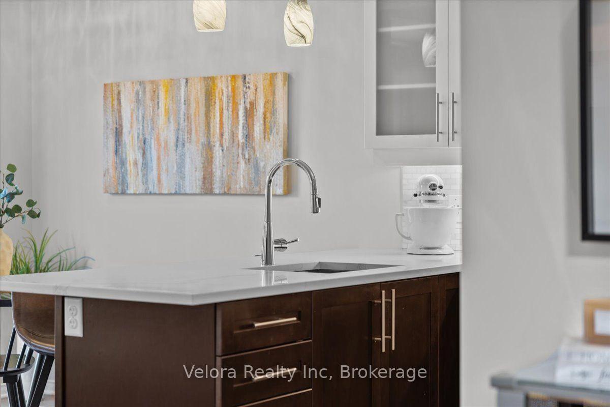 Photo 18 of 576 Pepperville Crescent, Ottawa, Kanata - Emerald Meadows/Trailwest — HOMEH