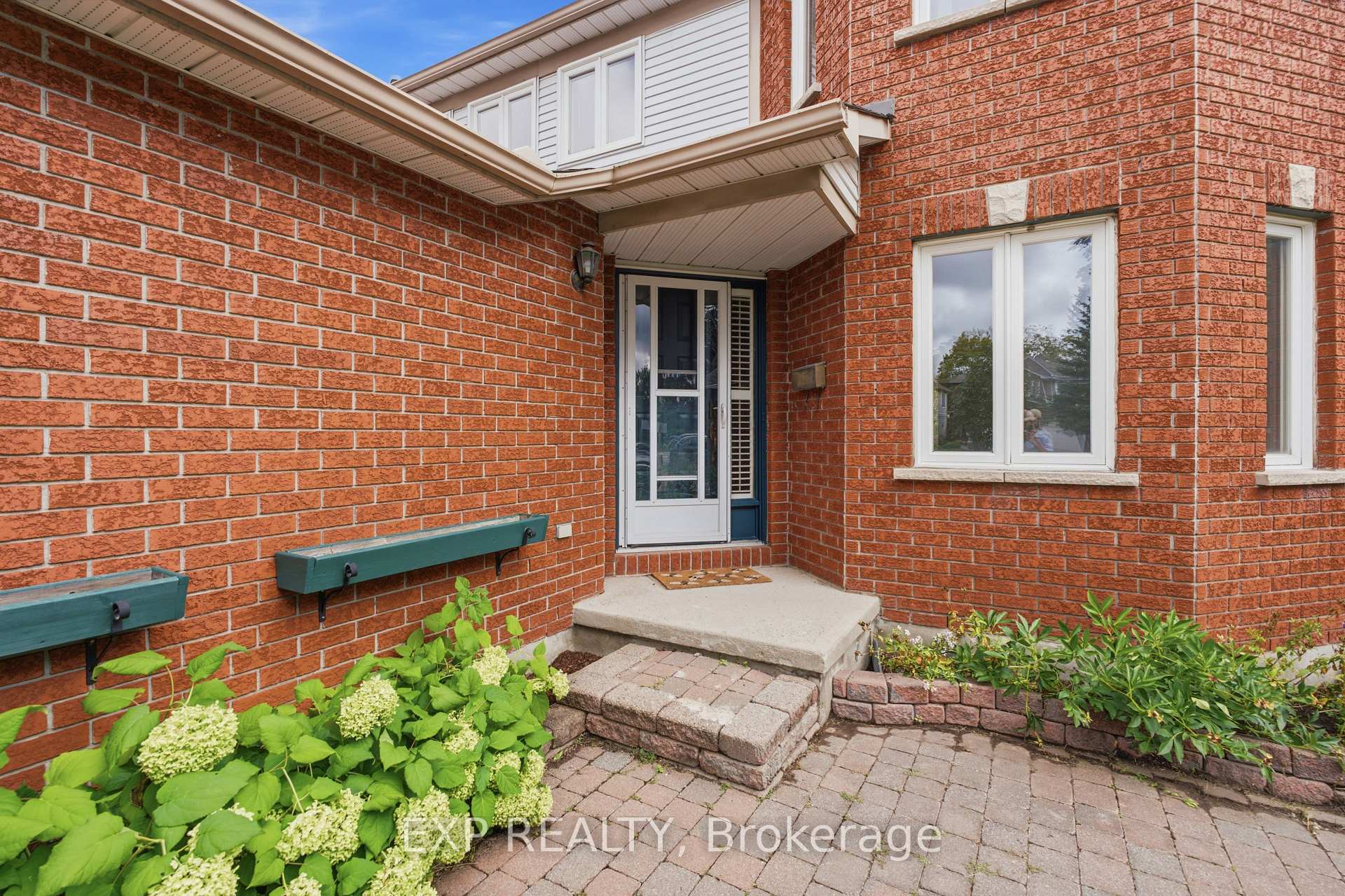 Photo 2 of 2165 Johnston Road, Ottawa, Hunt Club Park — HOMEH