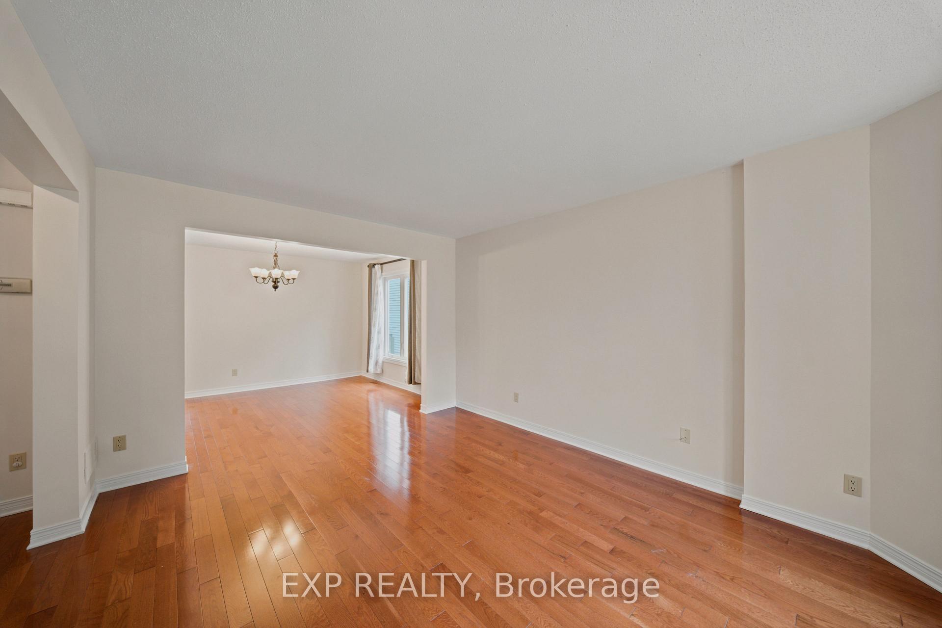 Photo 5 of 2165 Johnston Road, Ottawa, Hunt Club Park — HOMEH