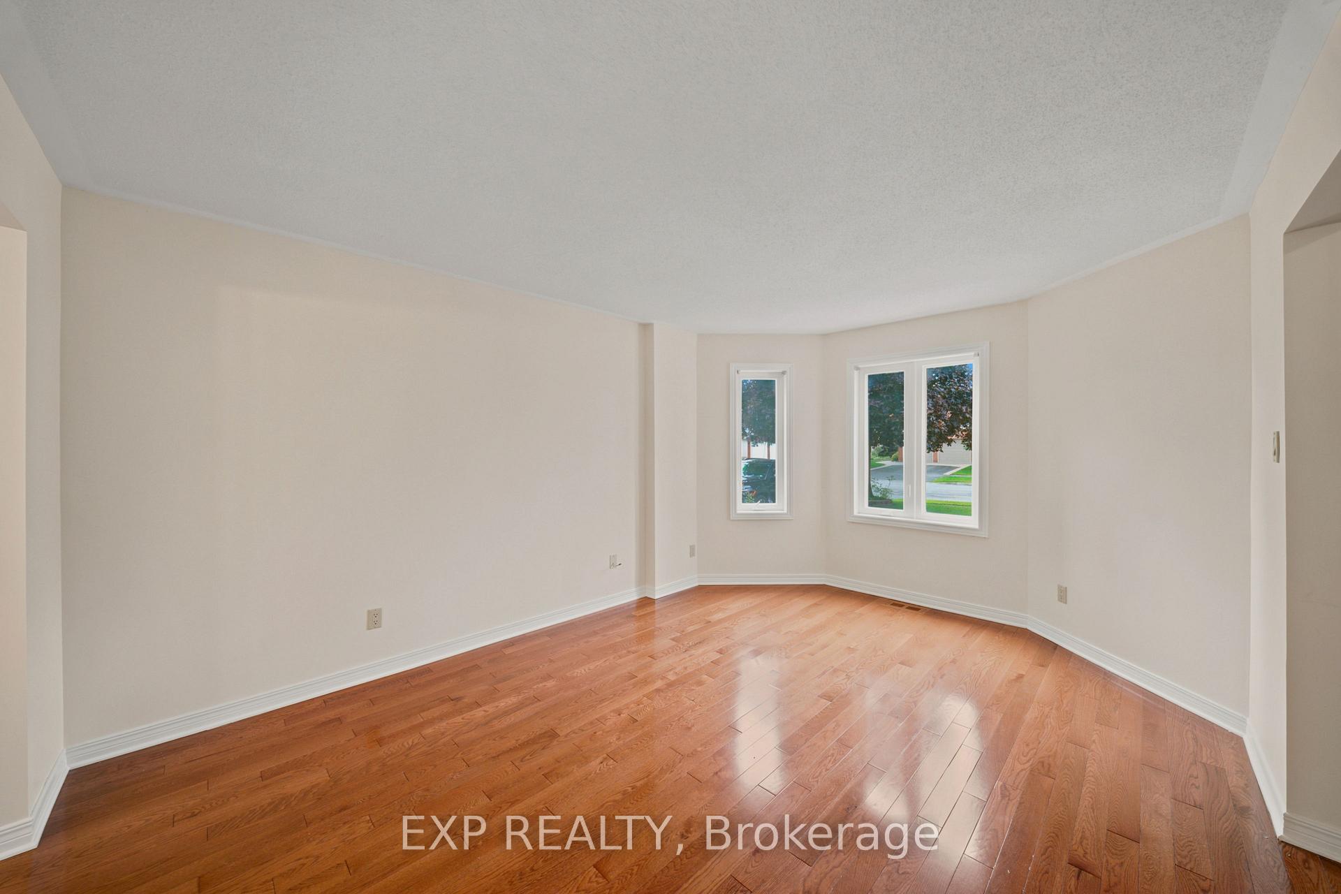 Photo 6 of 2165 Johnston Road, Ottawa, Hunt Club Park — HOMEH