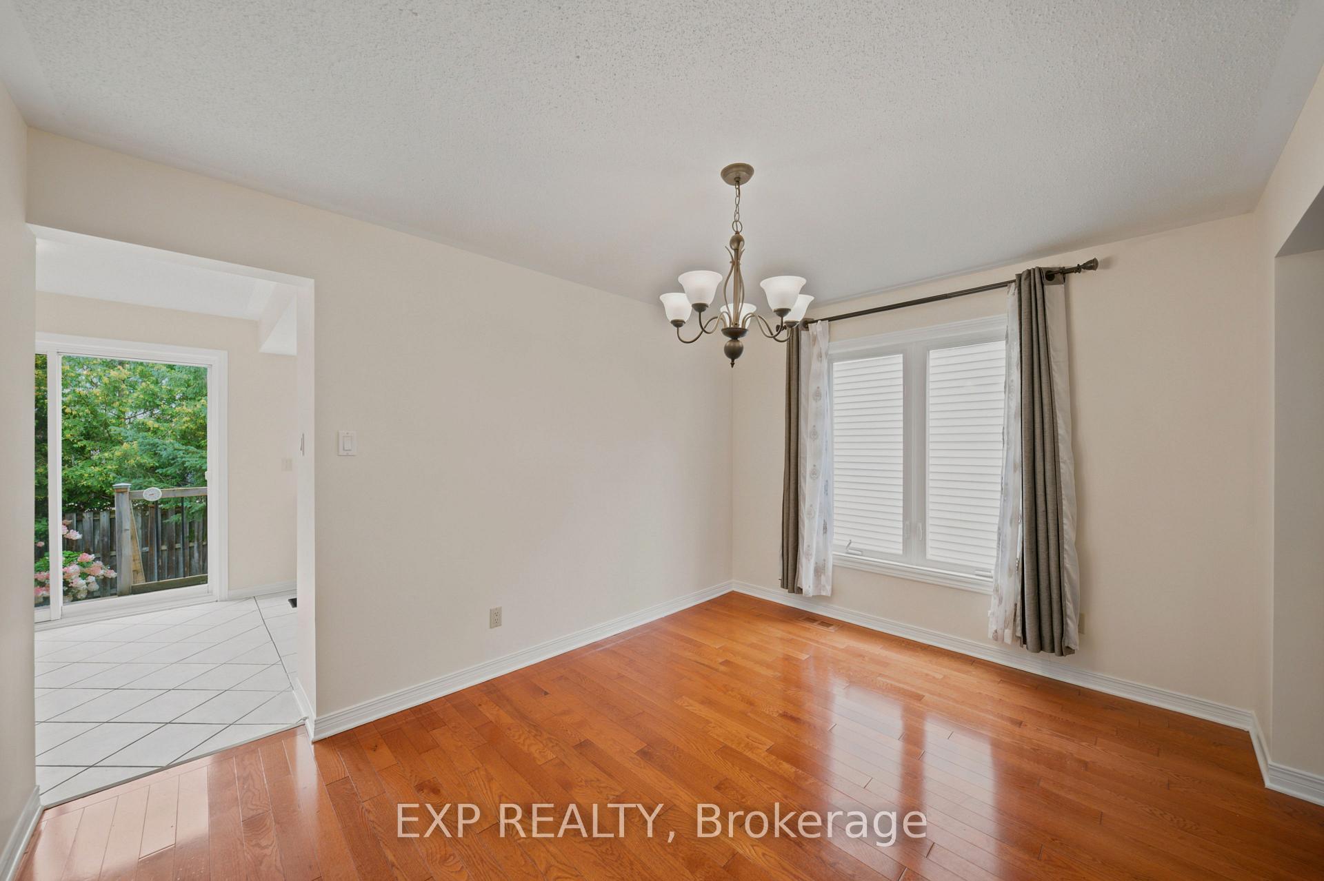 Photo 8 of 2165 Johnston Road, Ottawa, Hunt Club Park — HOMEH