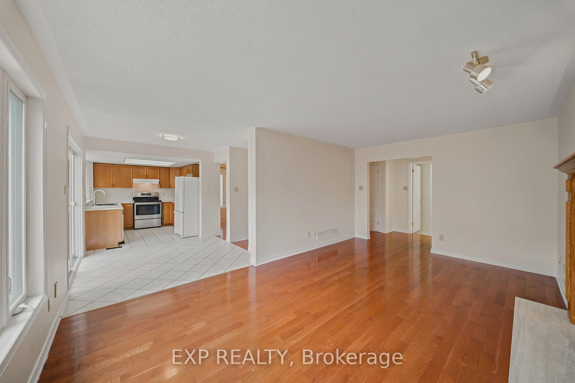 Photo 14 of 2165 Johnston Road, Ottawa, Hunt Club Park — HOMEH