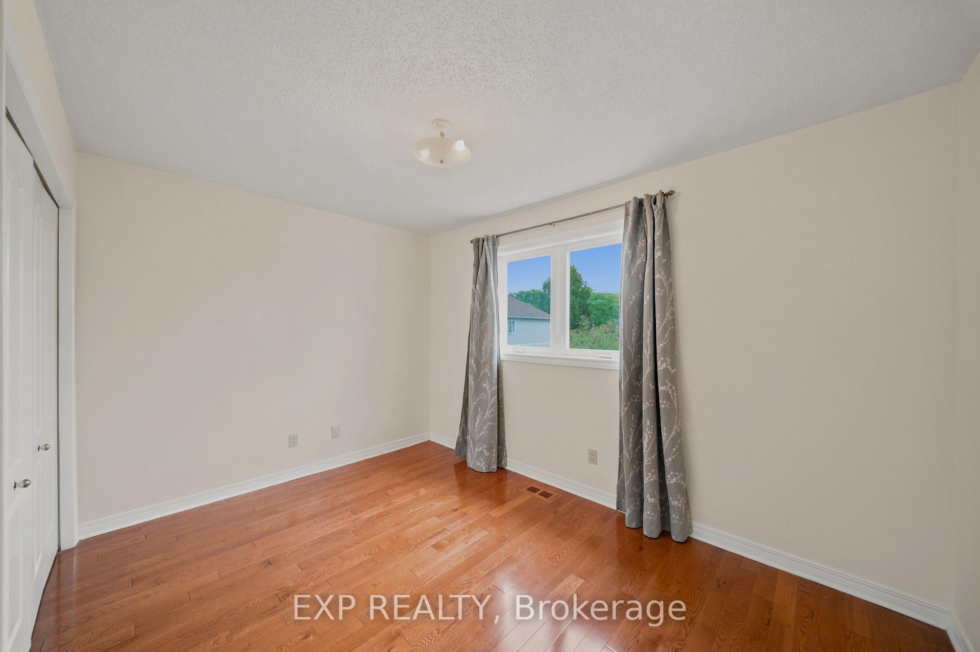 Photo 27 of 2165 Johnston Road, Ottawa, Hunt Club Park — HOMEH