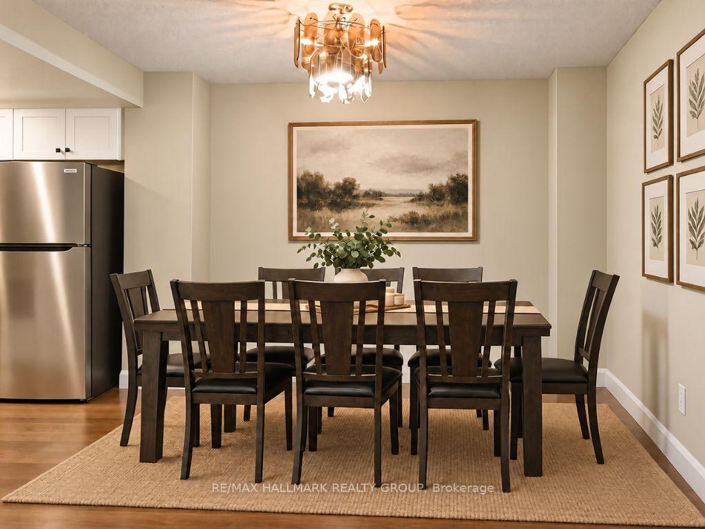 Photo 10 of 44 Winnegreen Court, Ottawa, Hunt Club Park — HOMEH