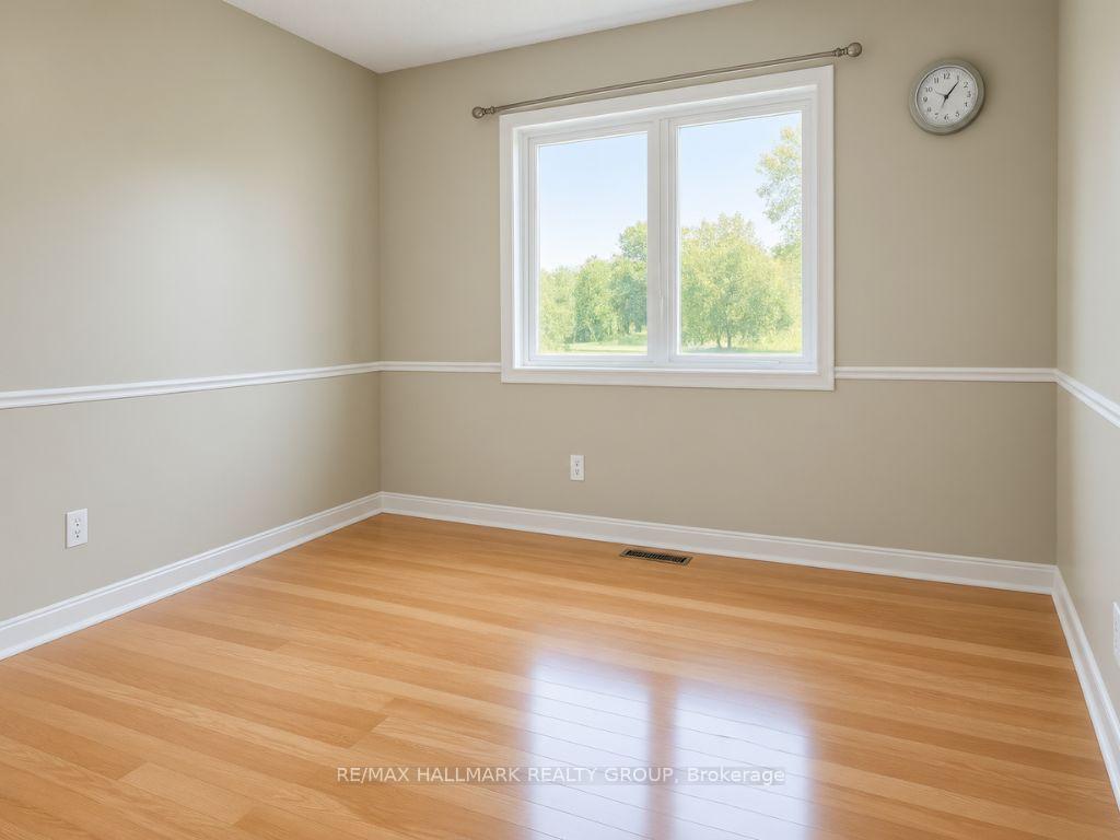 Photo 22 of 44 Winnegreen Court, Ottawa, Hunt Club Park — HOMEH