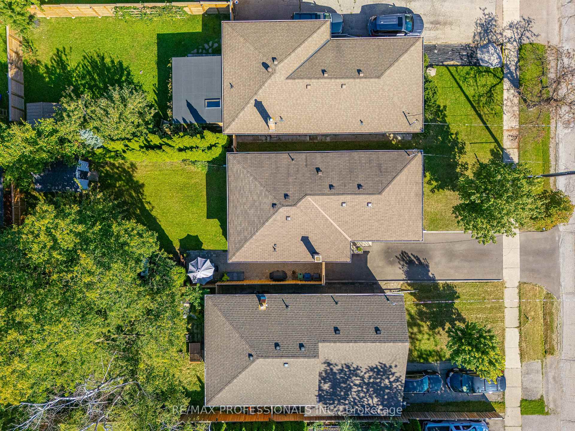 Photo 46 of 55 Rayside Drive, Etobicoke, Markland Wood — HOMEH