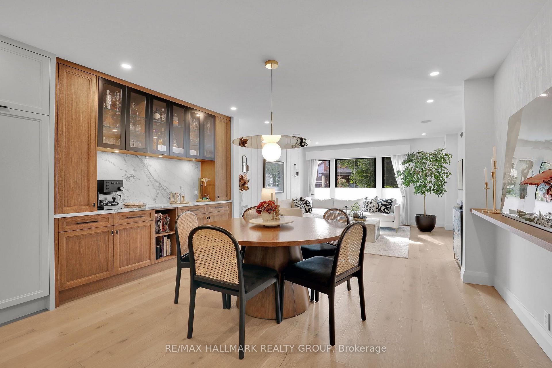 Photo 10 of 201 Faraday Street, Ottawa, Ottawa West — HOMEH