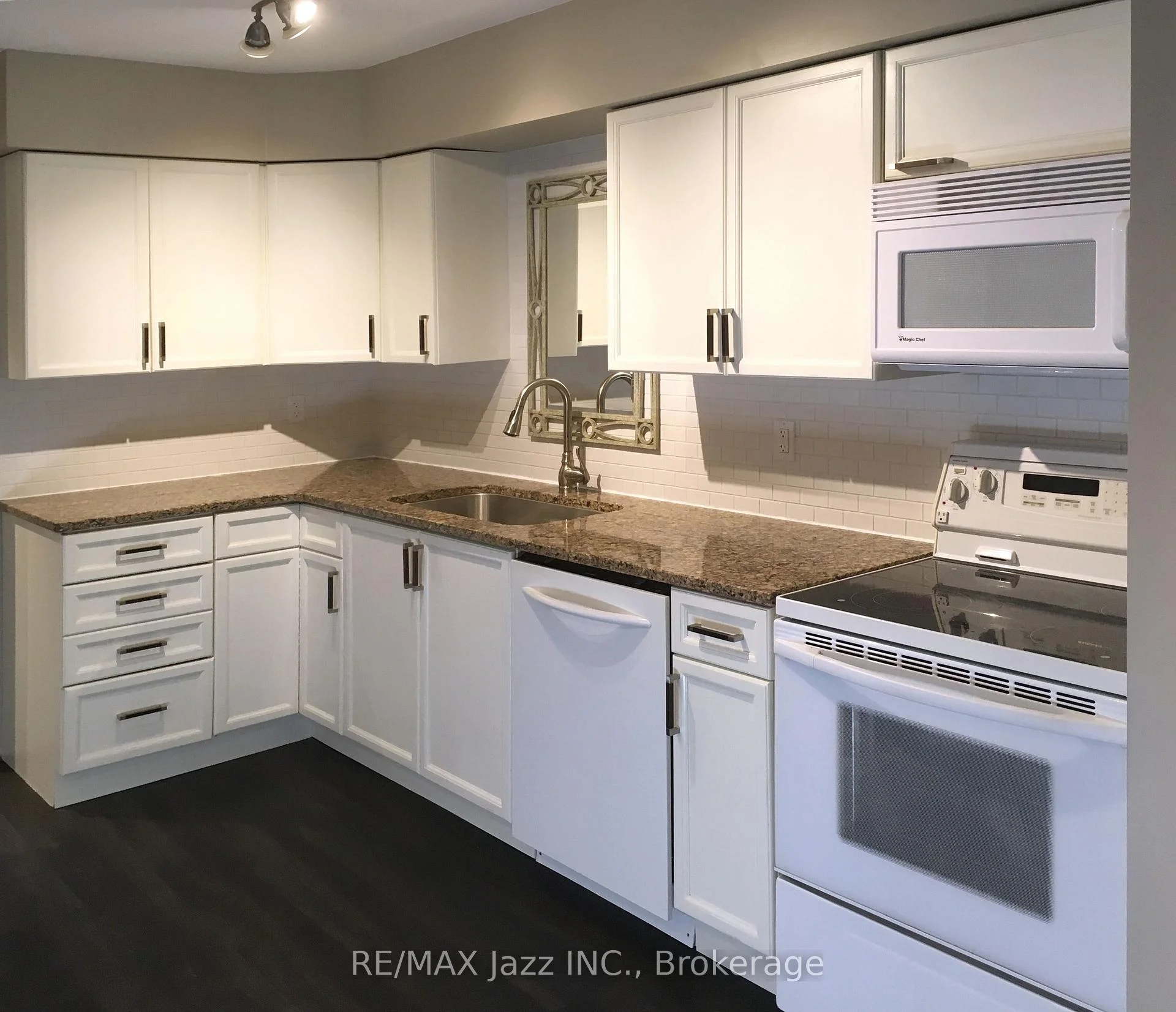Photo 7 of 1431 Ritson Road S, Oshawa, Lakeview — HOMEH