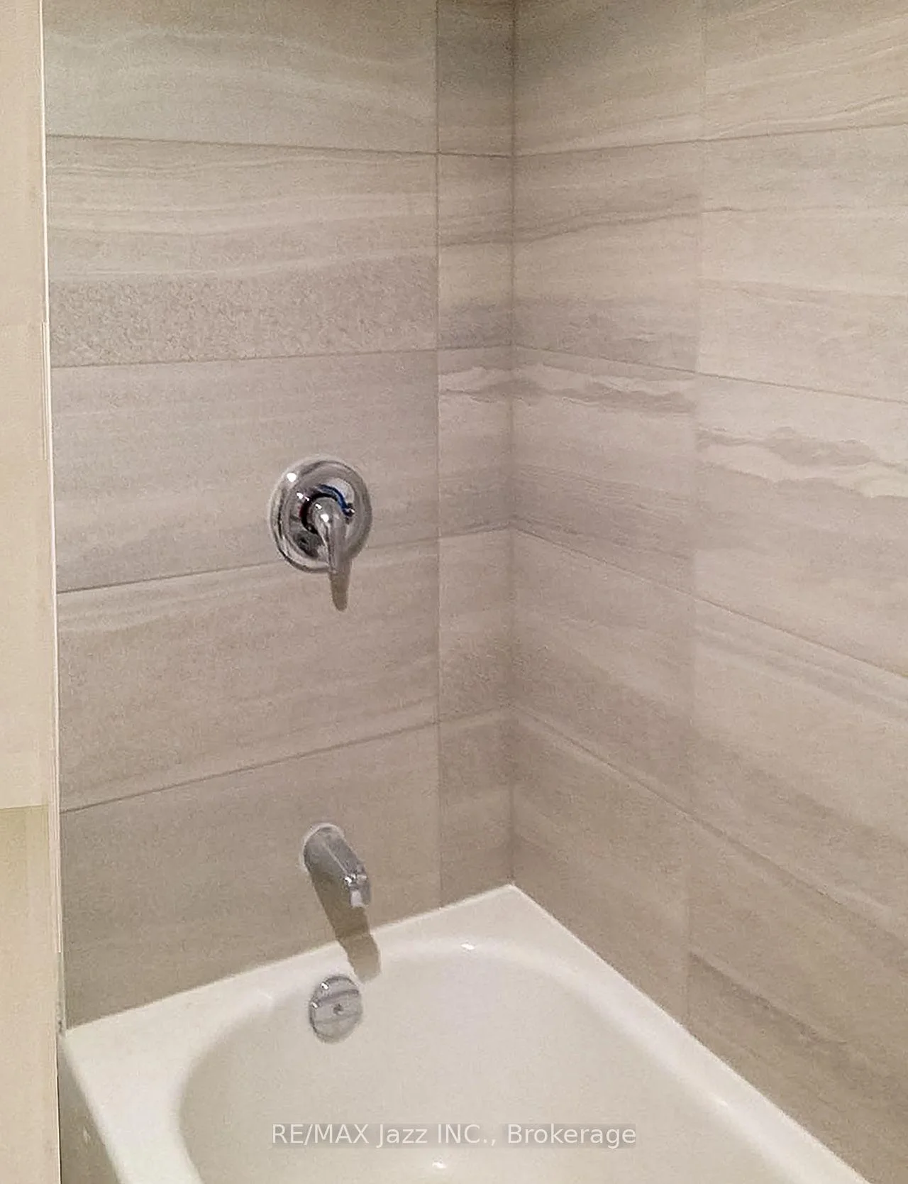 Photo 20 of 1431 Ritson Road S, Oshawa, Lakeview — HOMEH