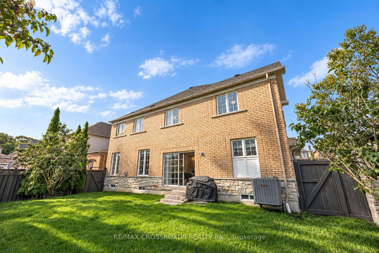 Photo 52 of 28 O'shea Crescent, Ajax, Northwest Ajax — HOMEH