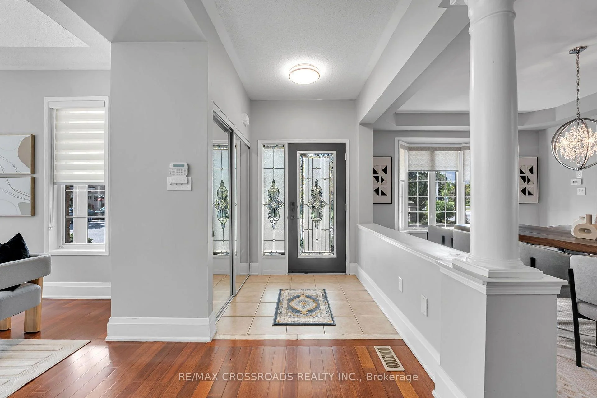 Photo 5 of 28 O'shea Crescent, Ajax, Northwest Ajax — HOMEH