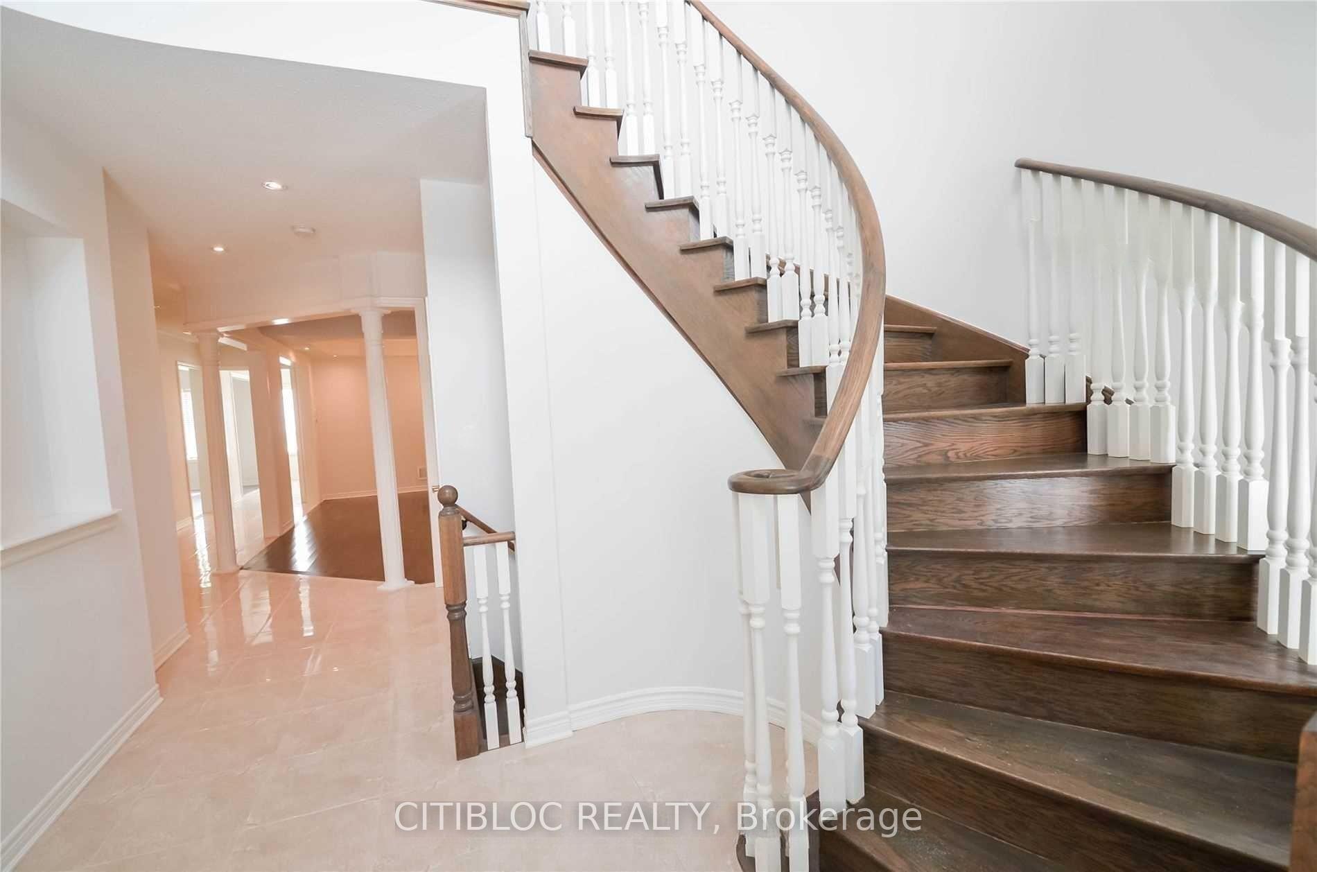 Photo 2 of 1280 Shortreed Terrace, Newmarket, Stonehaven-Wyndham — HOMEH