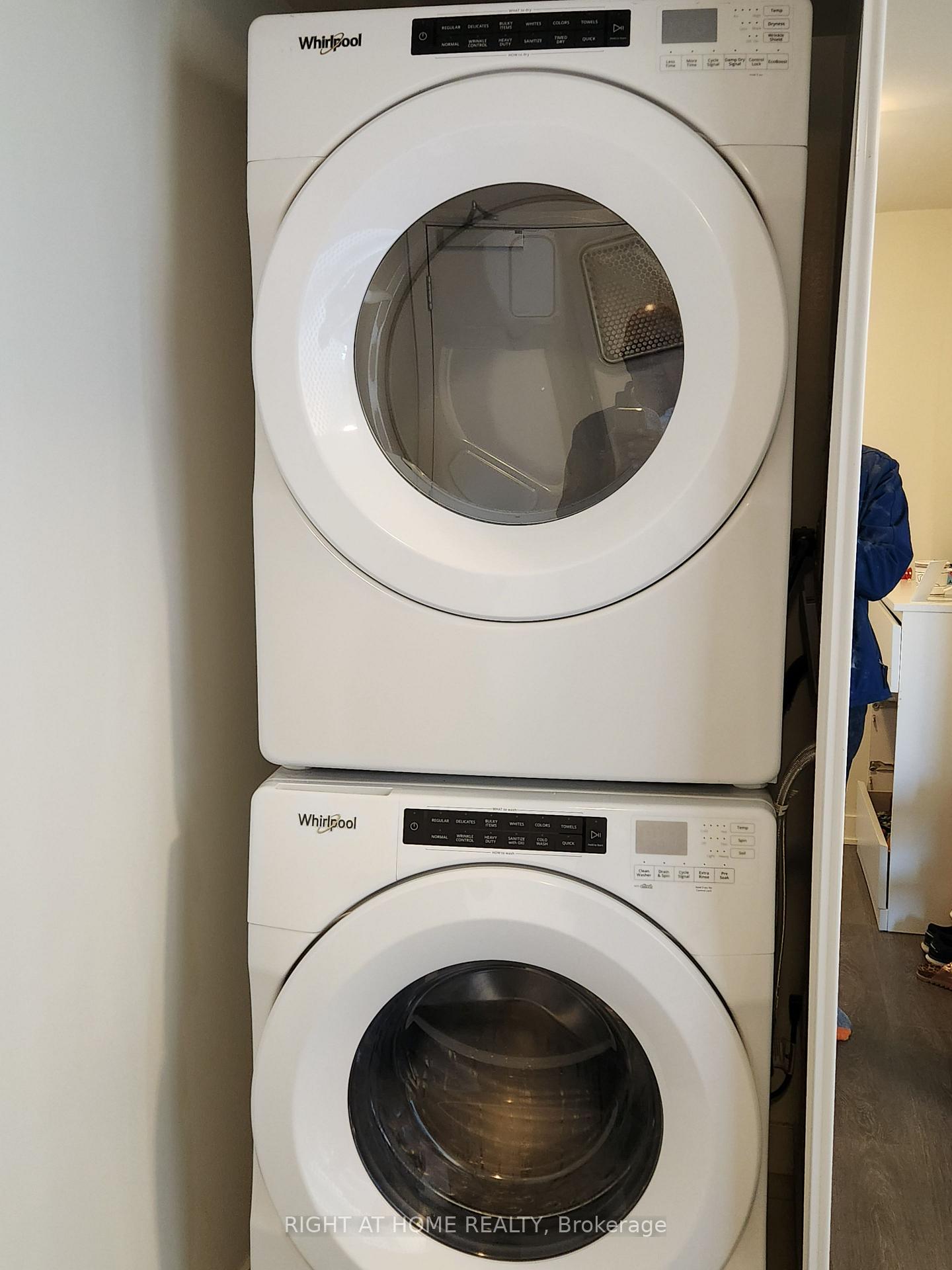 Photo 9 of Unit #807, 6 Sonic Way, Toronto, Flemingdon Park — HOMEH