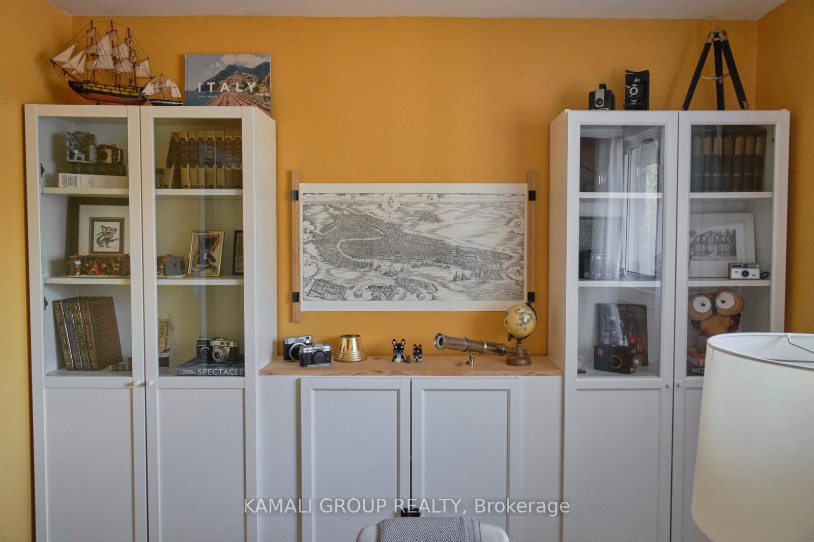 Photo 6 of 29 1/2 Grapeview Drive, St. Catharines, Grapeview — HOMEH