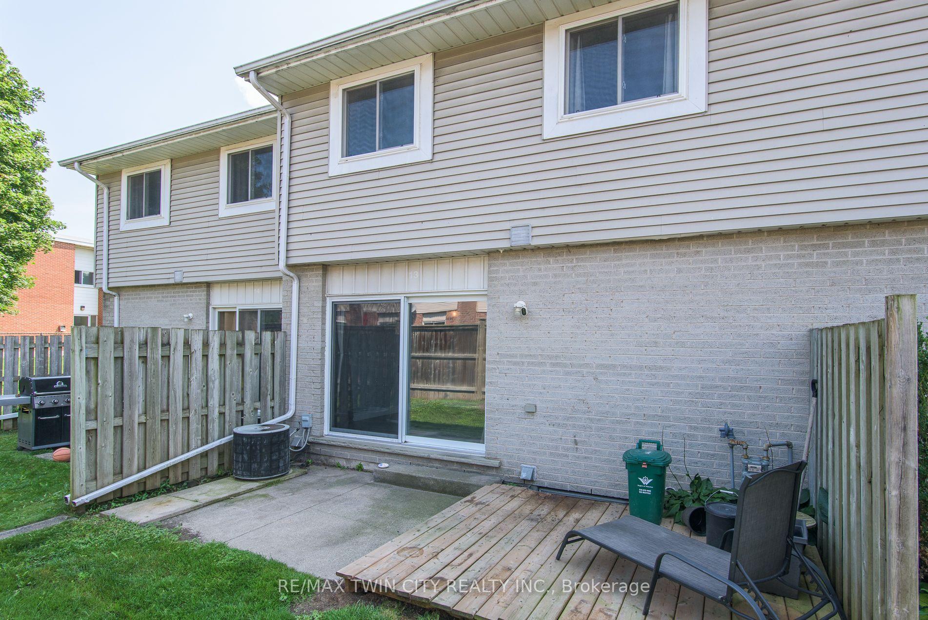 Photo 7 of Unit 13, 125 Sekura Crescent, Cambridge, Greenway-Chaplin — HOMEH
