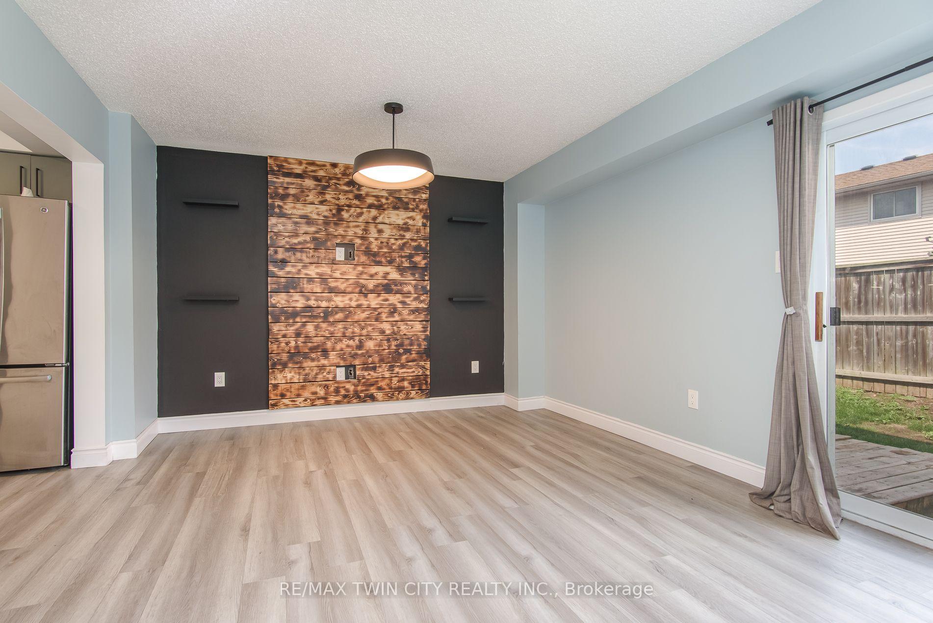 Photo 19 of Unit 13, 125 Sekura Crescent, Cambridge, Greenway-Chaplin — HOMEH