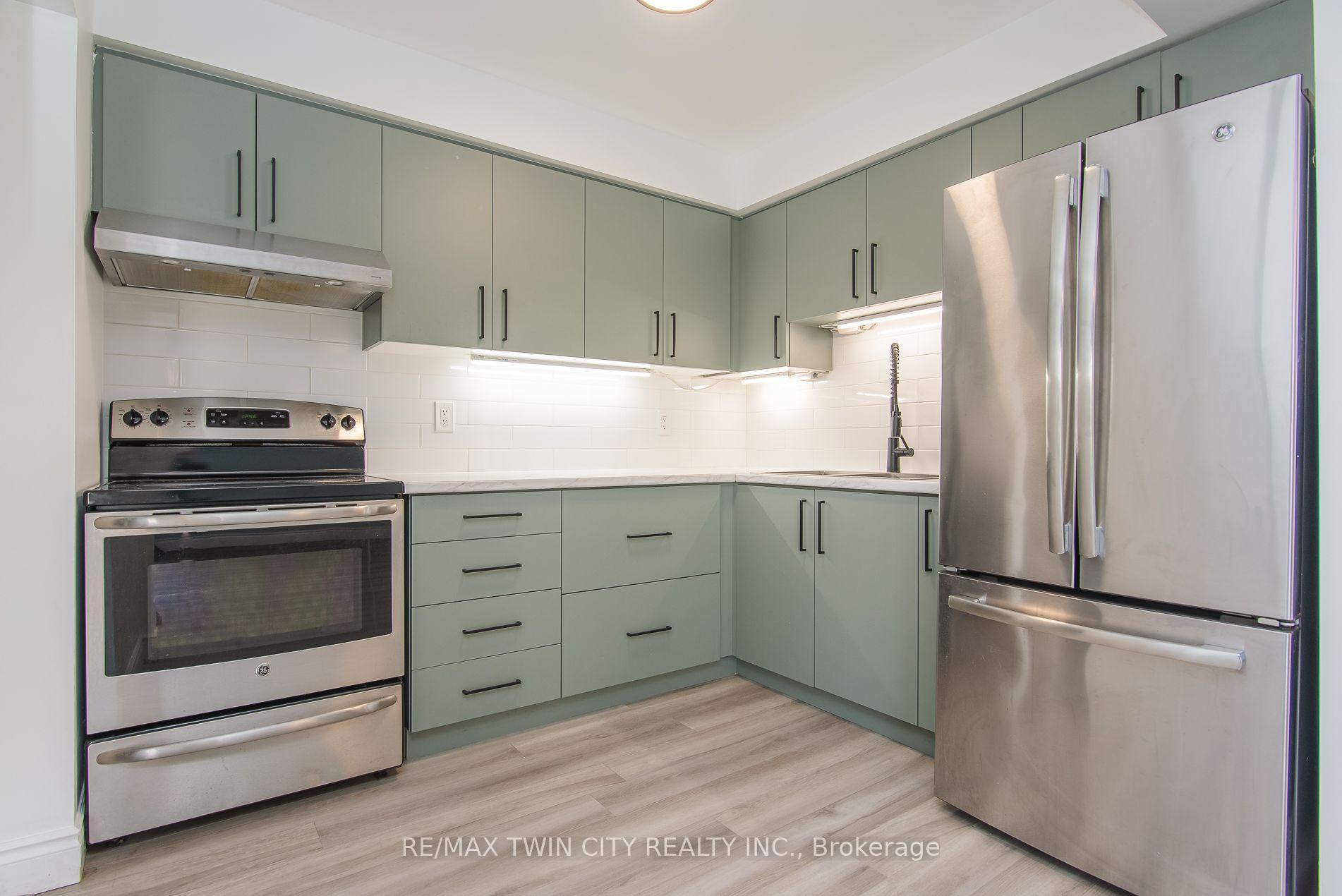 Photo 21 of Unit 13, 125 Sekura Crescent, Cambridge, Greenway-Chaplin — HOMEH