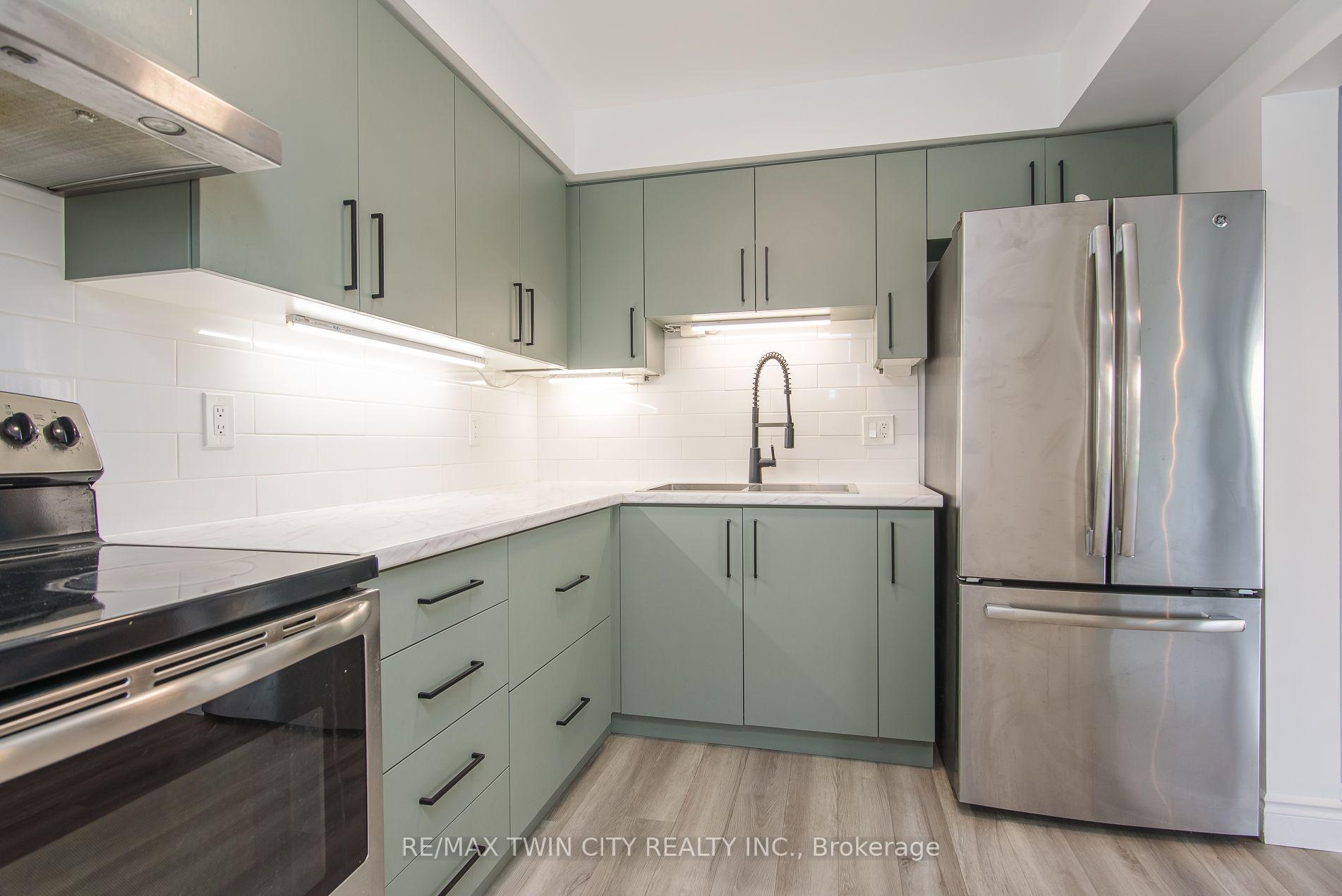 Photo 24 of Unit 13, 125 Sekura Crescent, Cambridge, Greenway-Chaplin — HOMEH
