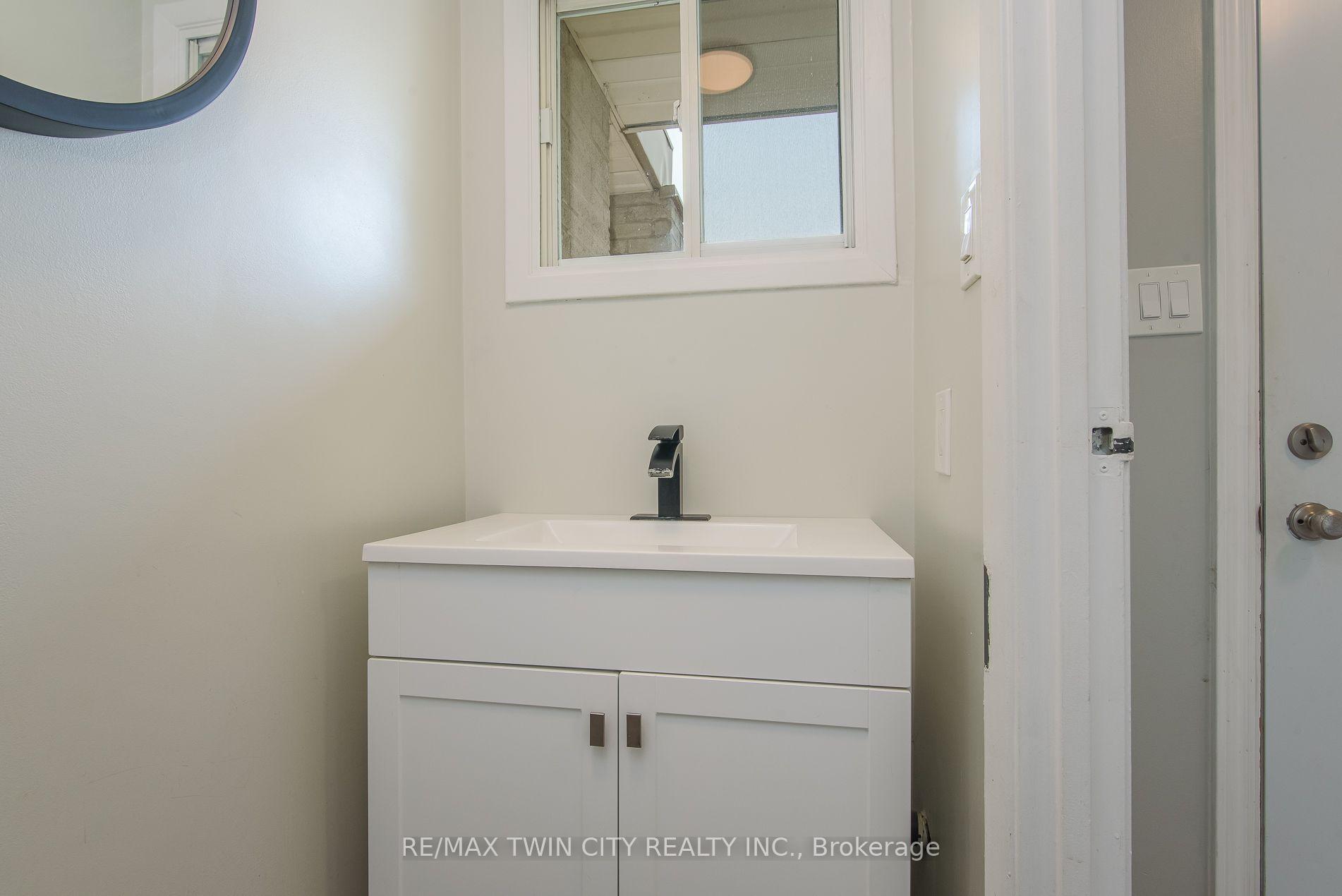 Photo 26 of Unit 13, 125 Sekura Crescent, Cambridge, Greenway-Chaplin — HOMEH