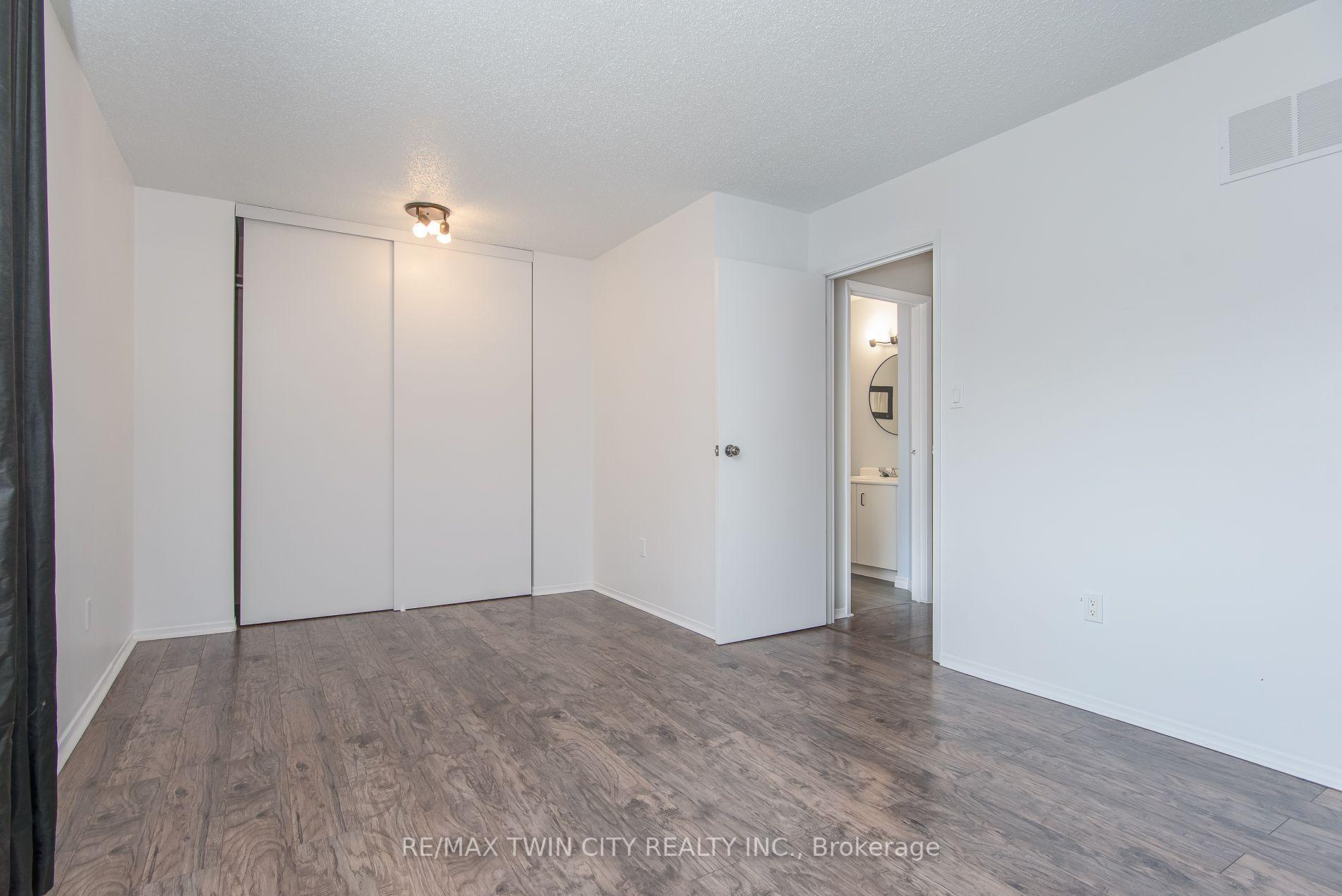 Photo 30 of Unit 13, 125 Sekura Crescent, Cambridge, Greenway-Chaplin — HOMEH