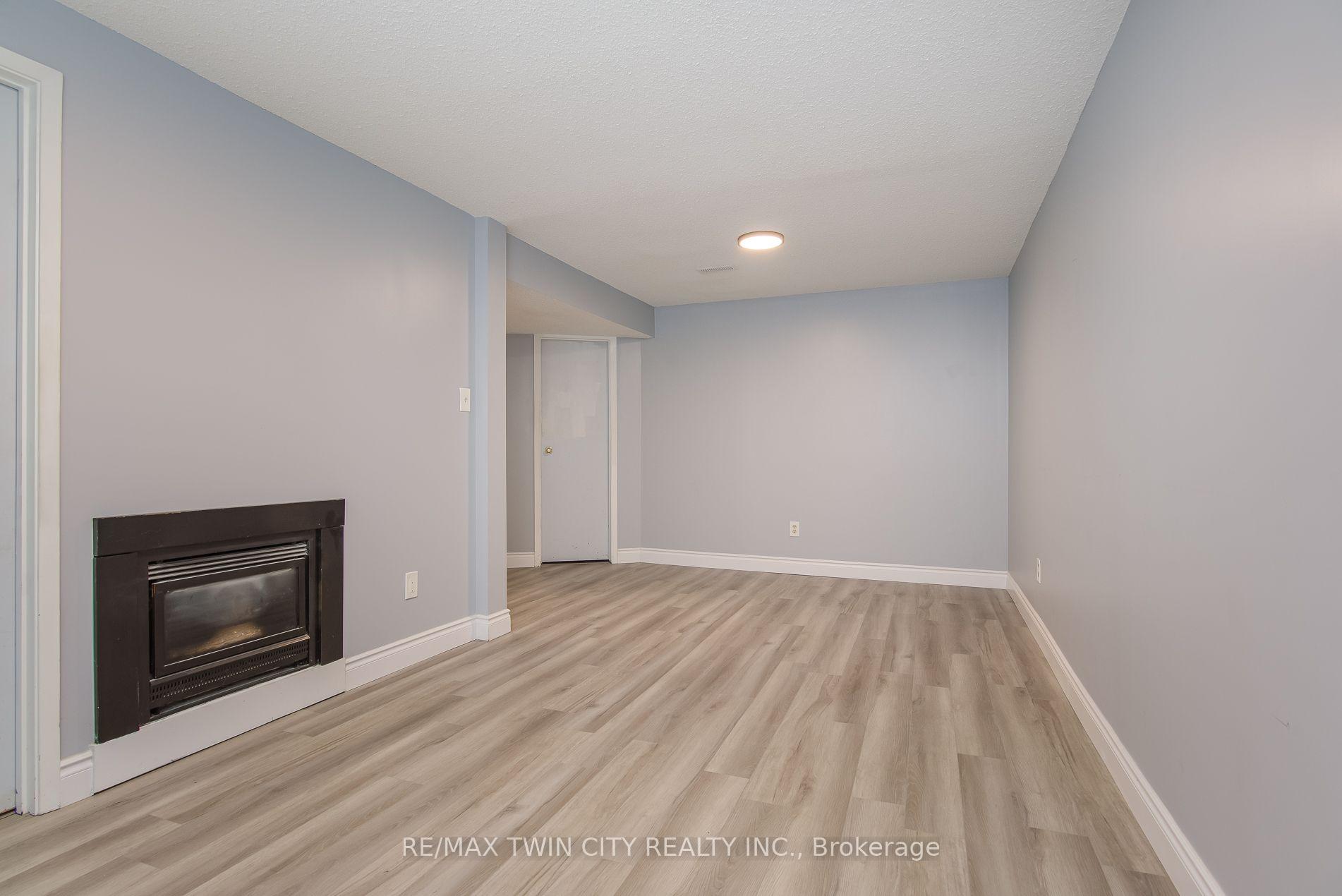 Photo 39 of Unit 13, 125 Sekura Crescent, Cambridge, Greenway-Chaplin — HOMEH