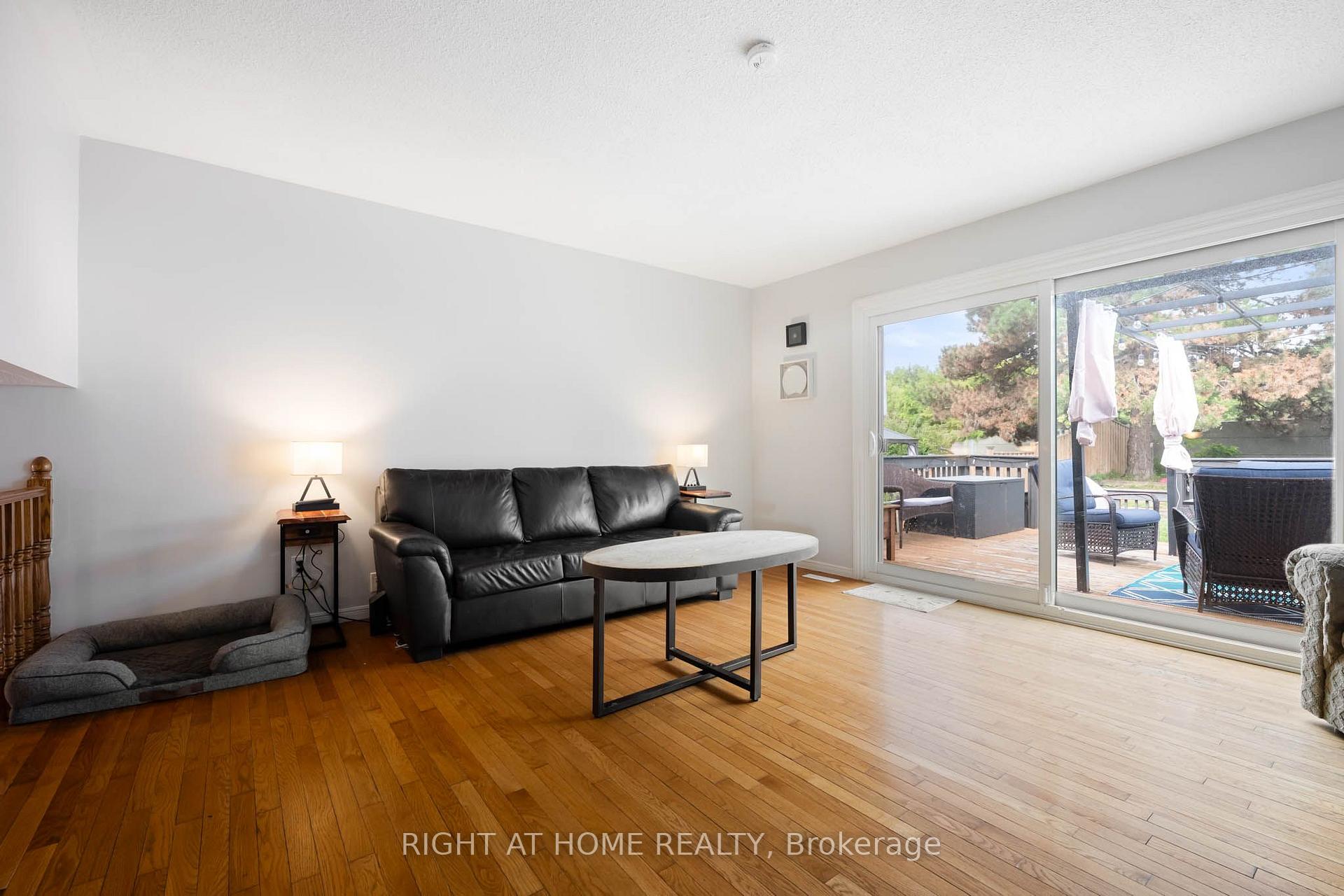Photo 16 of 136 Elderwood Place, Brampton, Brampton North — HOMEH